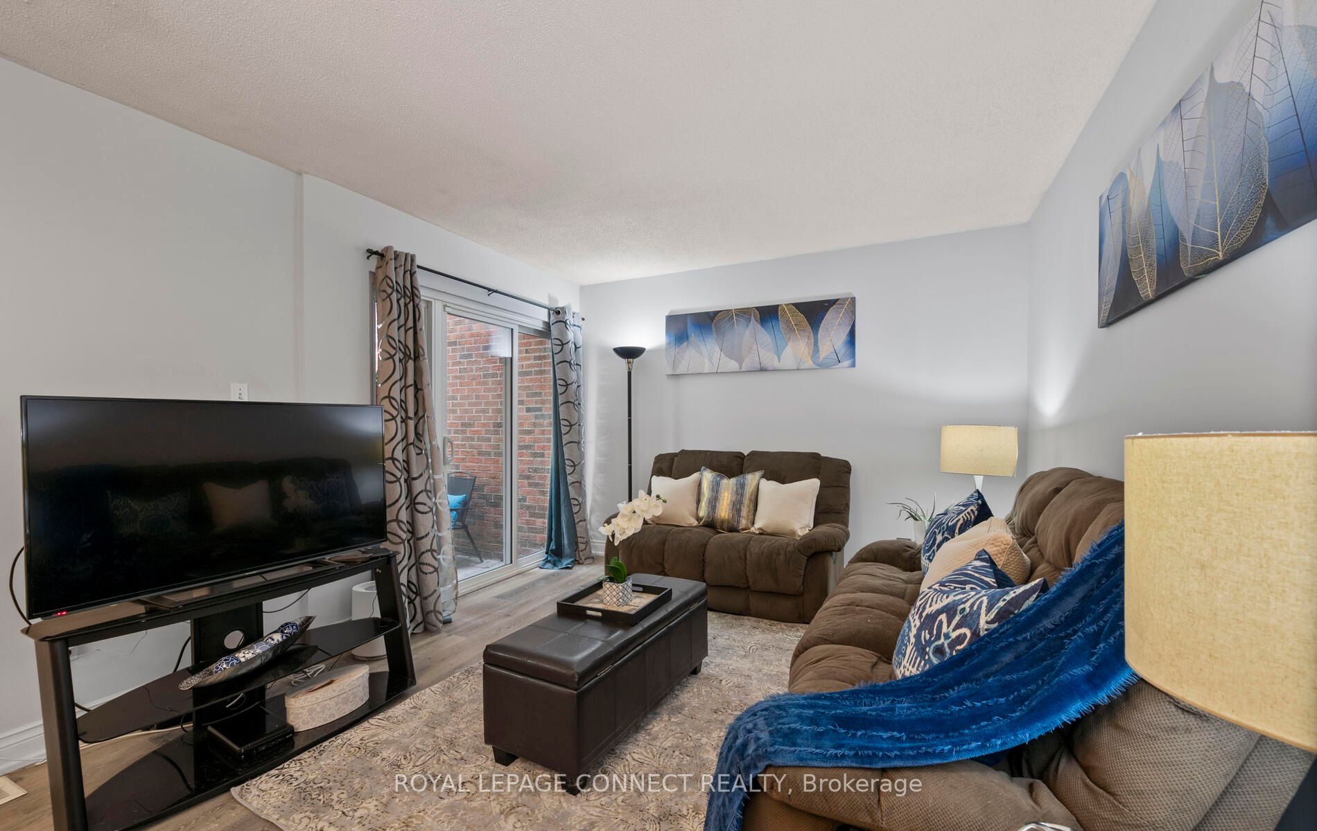 101 Dovedale Dr, #27