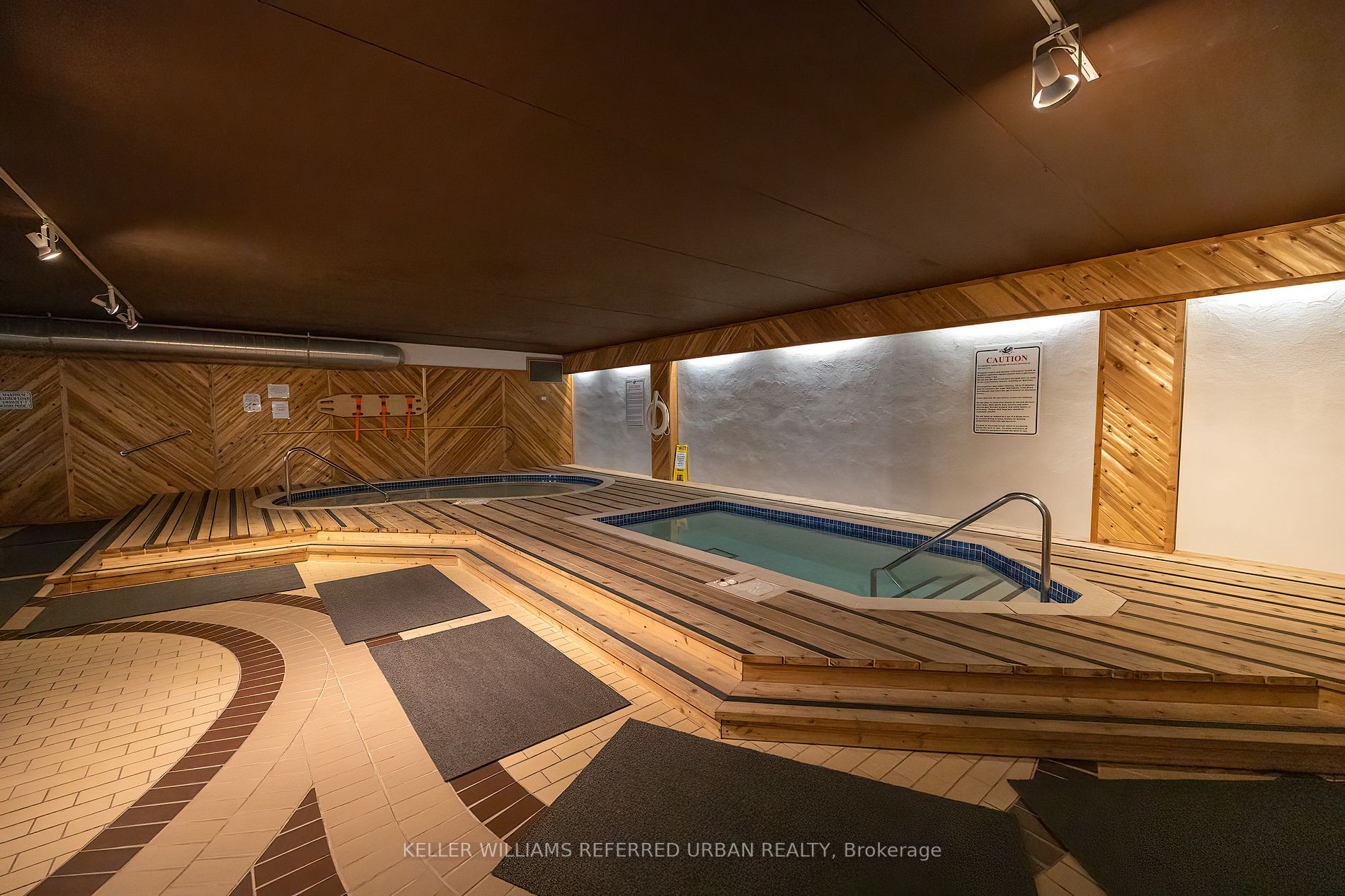 73 Wilmot Tr