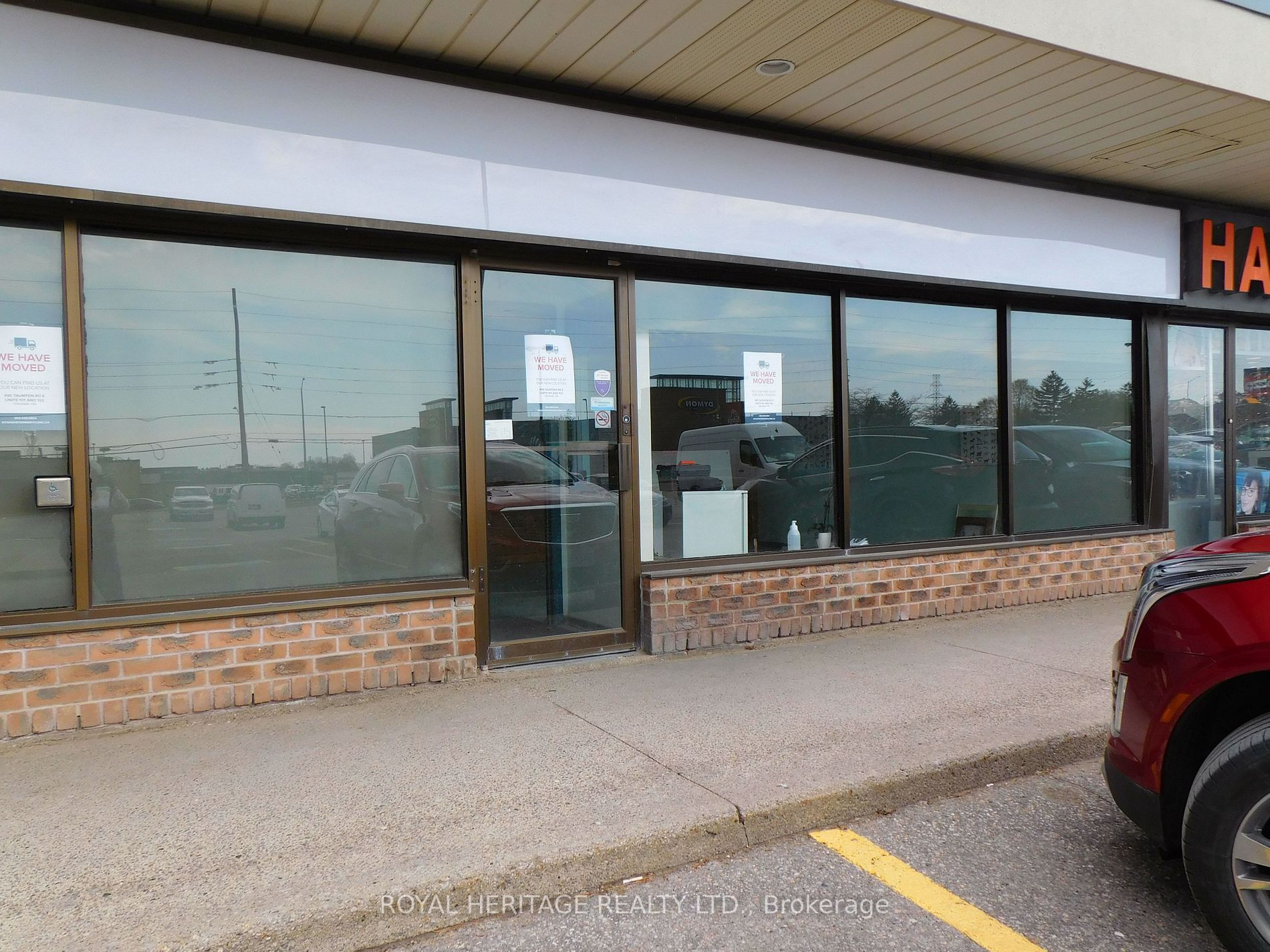 300 Taunton Rd E, #101/102
