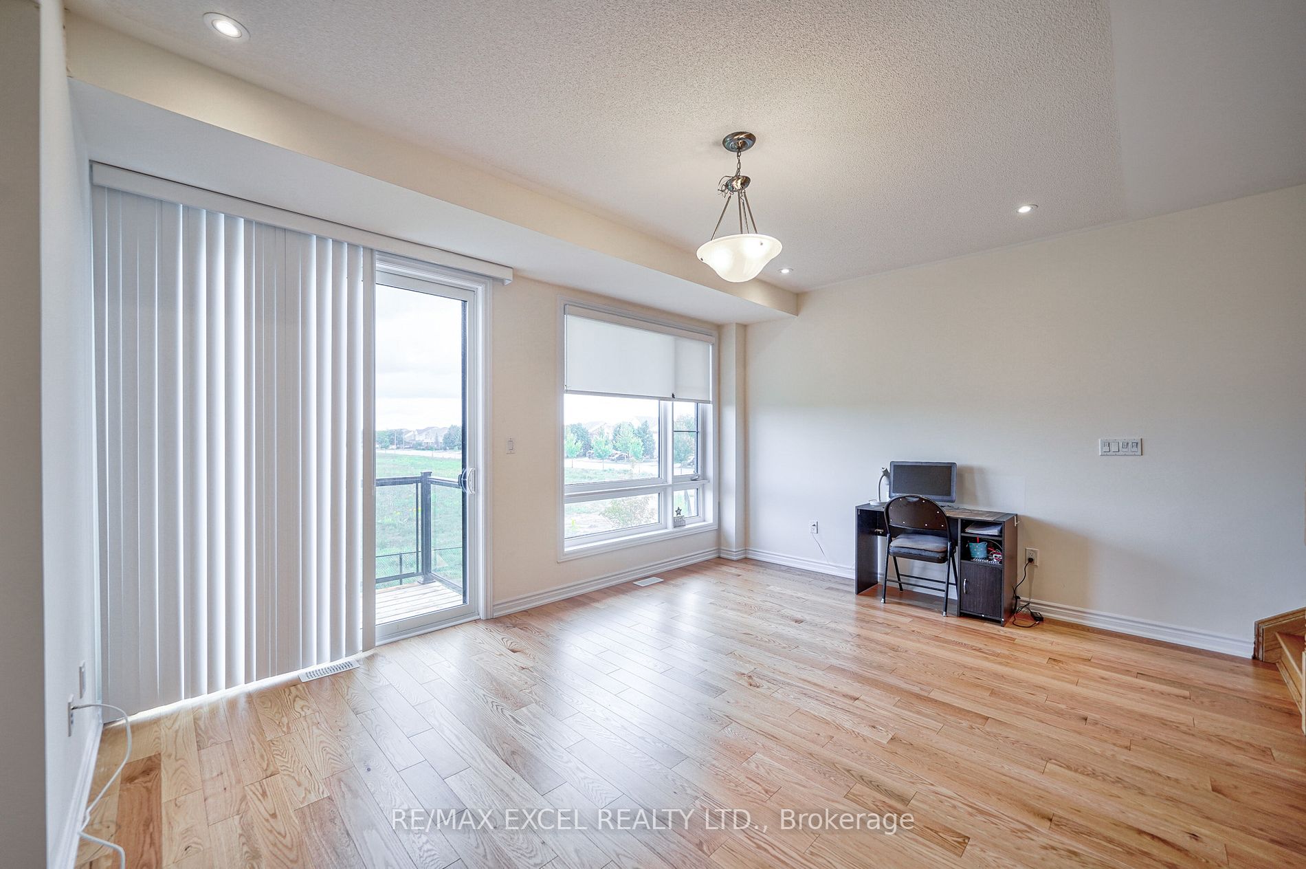 43 Lake Trail Way