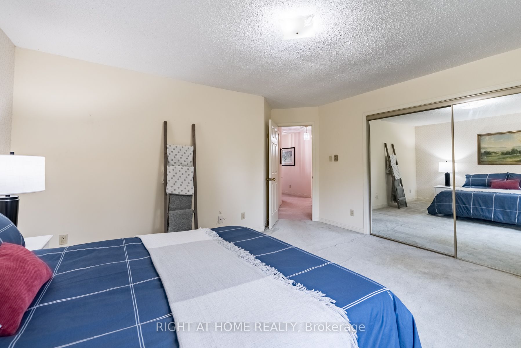 707 Clarence Dr