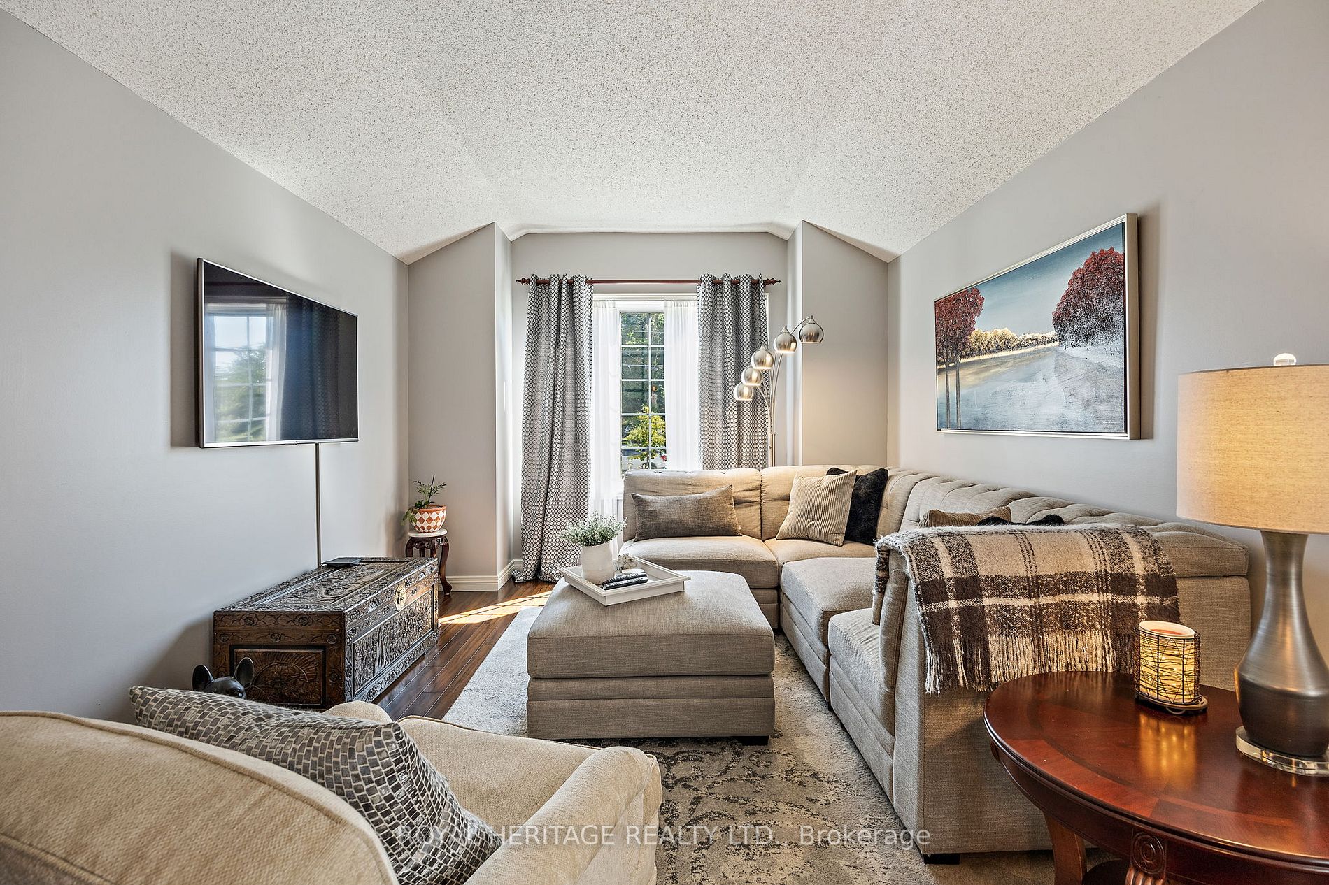 448 Sheppard Ave, Pickering