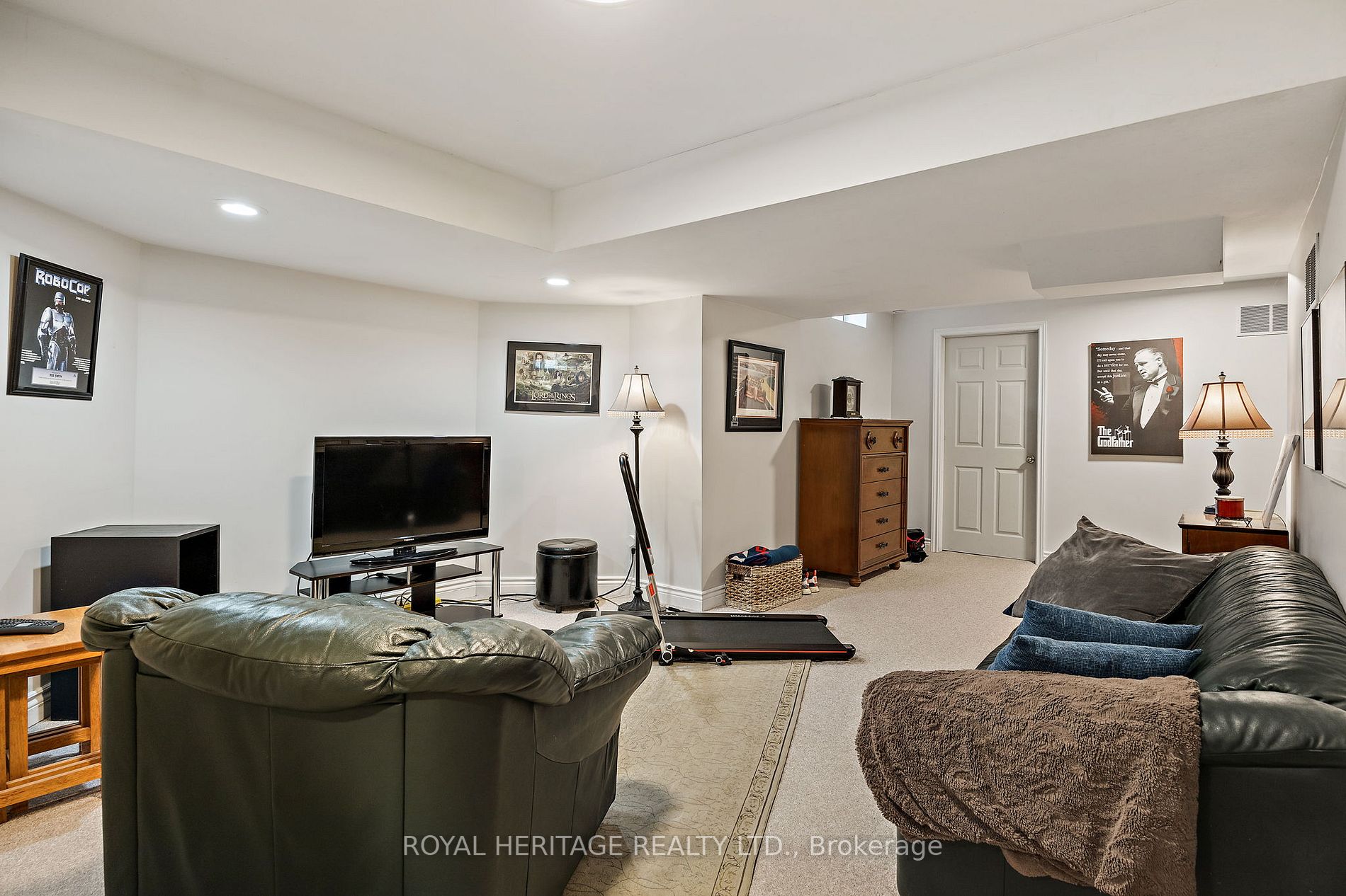 448 Sheppard Ave, Pickering