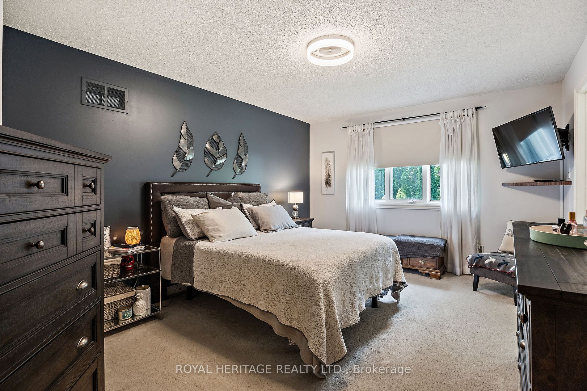 448 Sheppard Ave, Pickering
