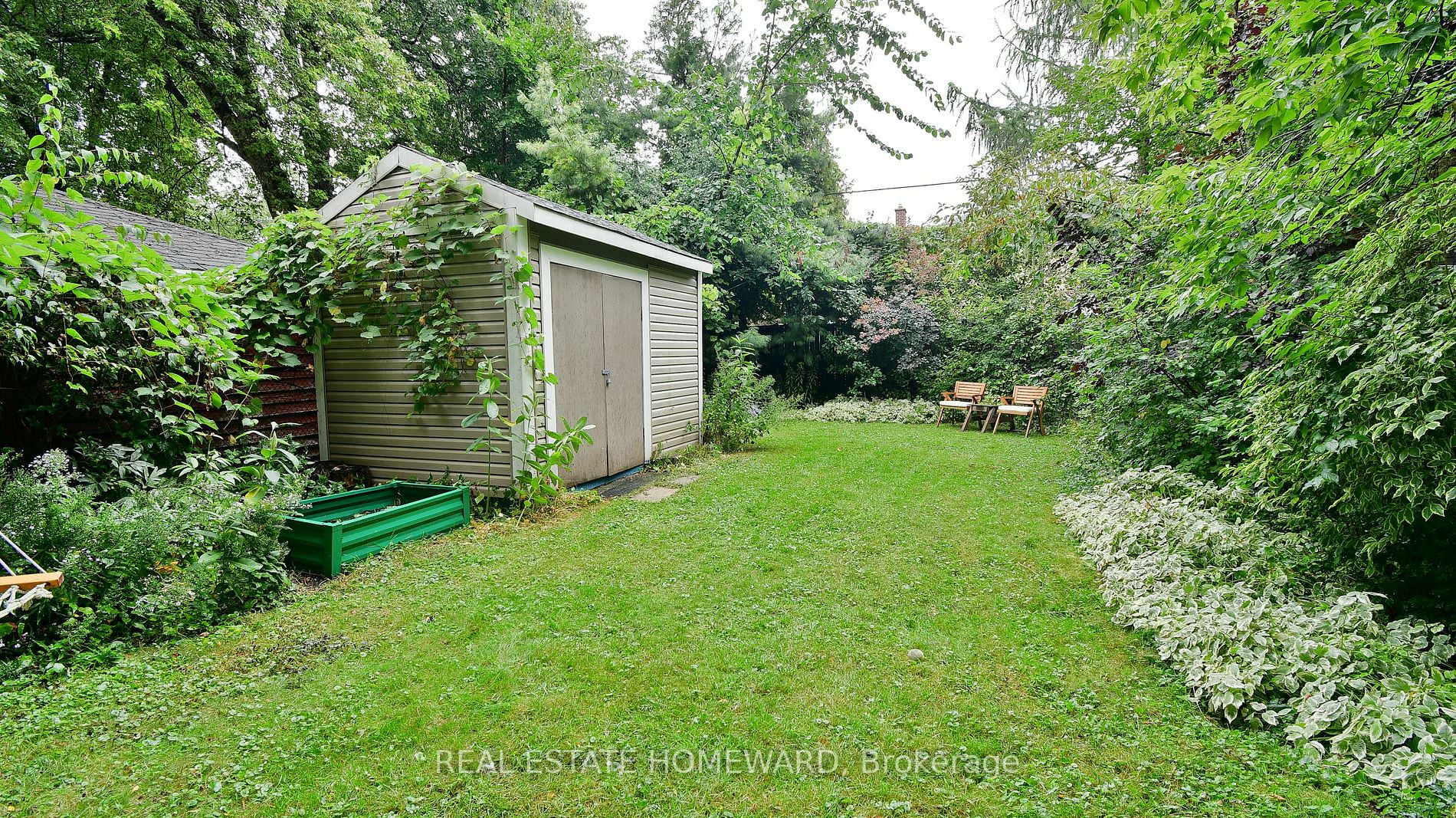 27 Sharpe St