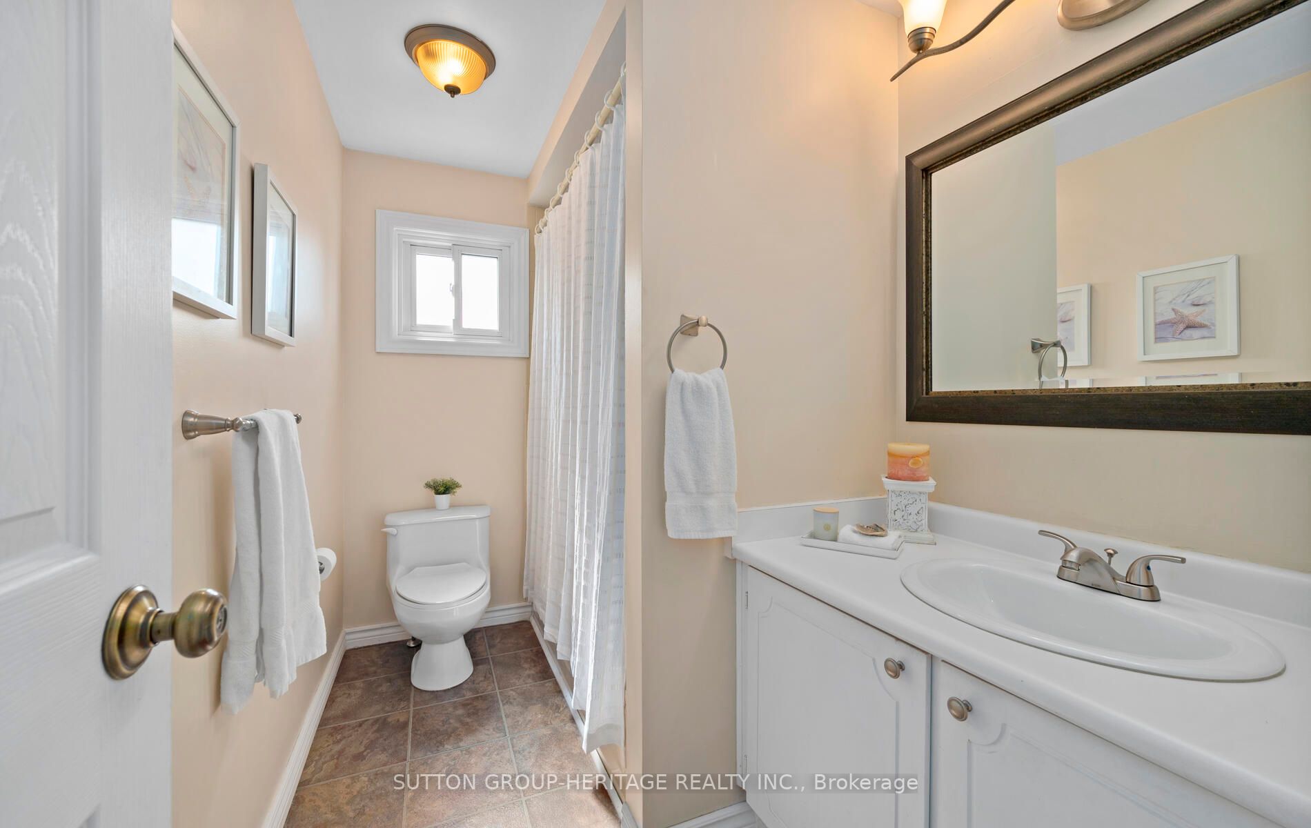 24 Anstead Crescent