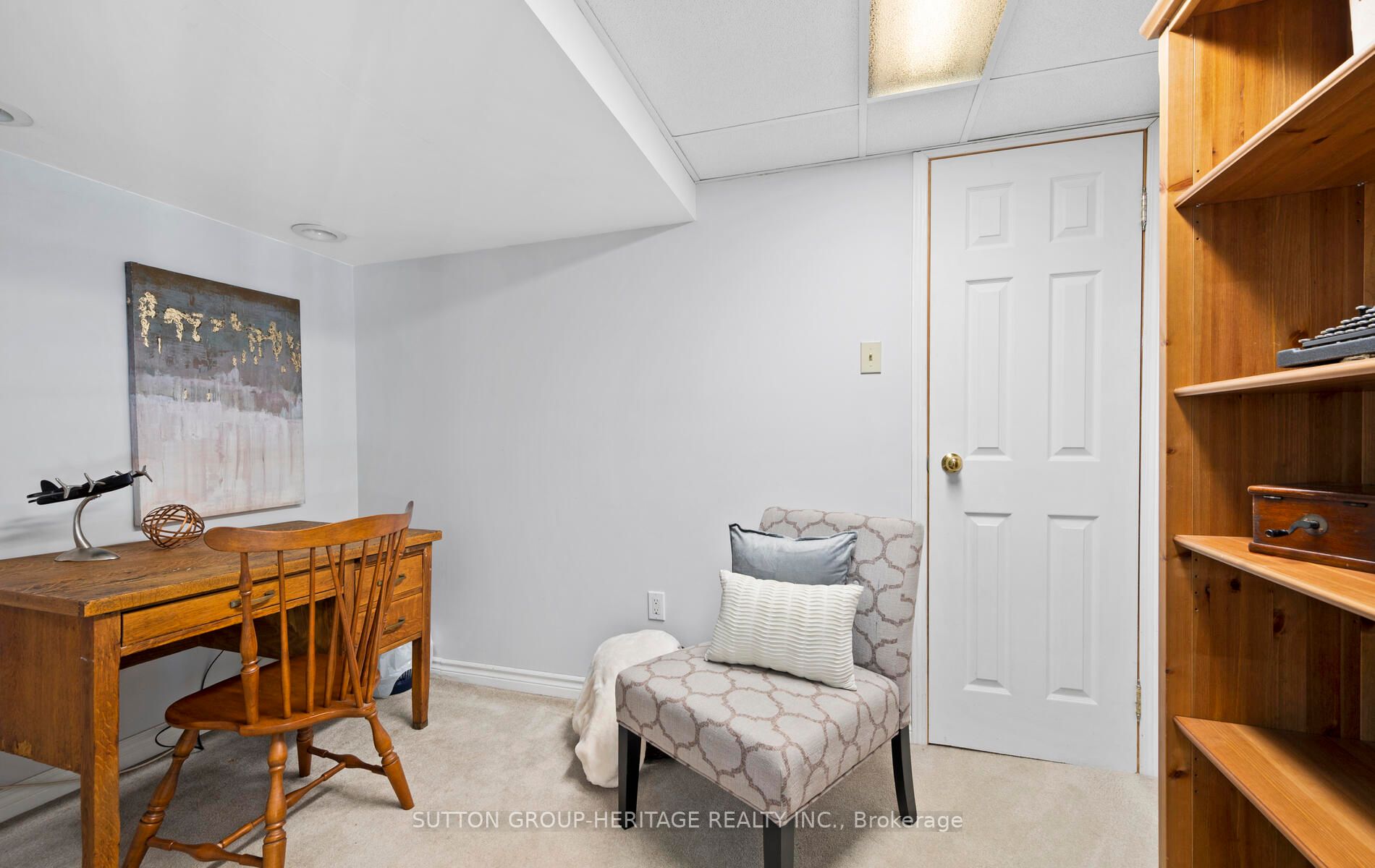 24 Anstead Crescent
