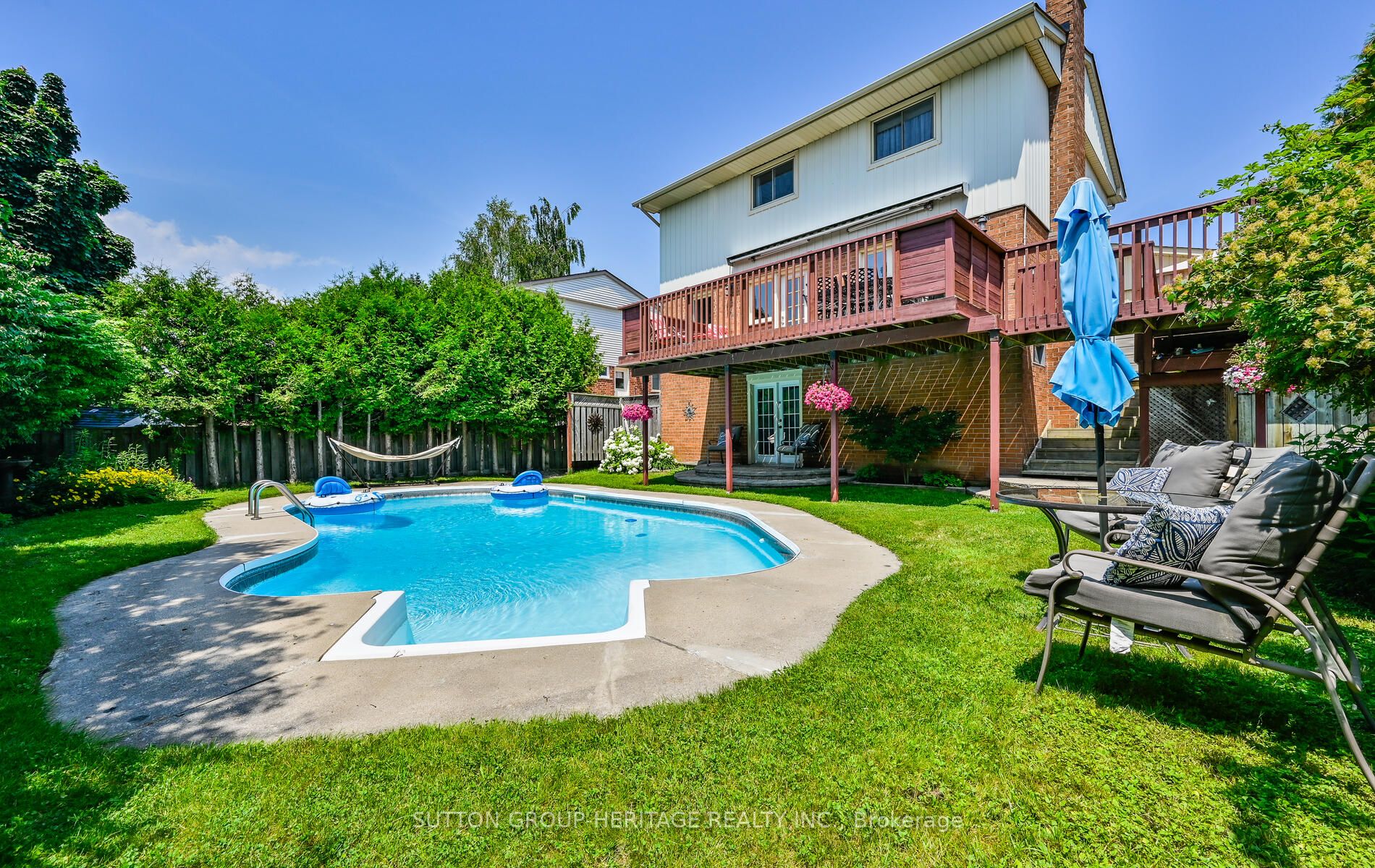 24 Anstead Crescent