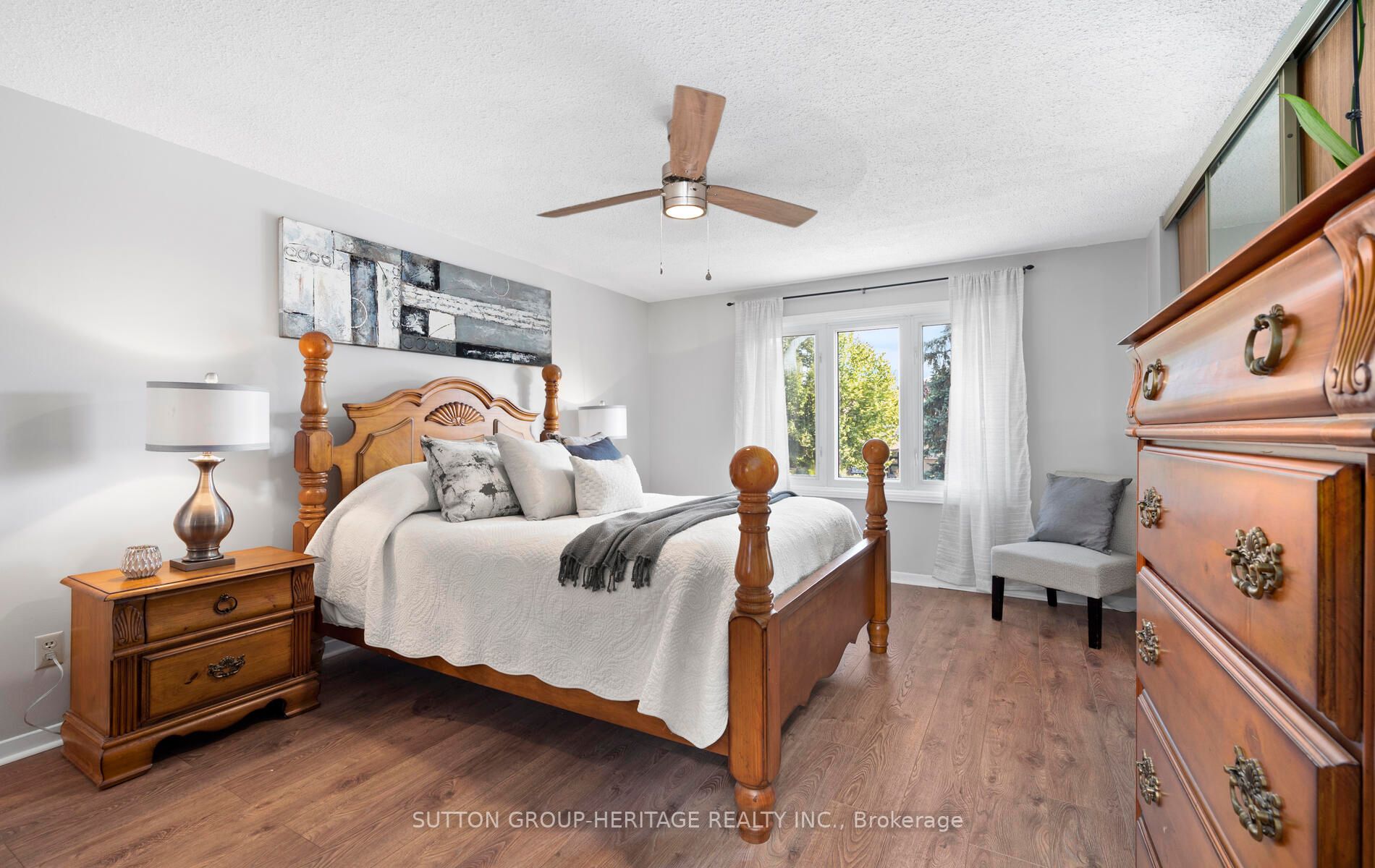 24 Anstead Crescent