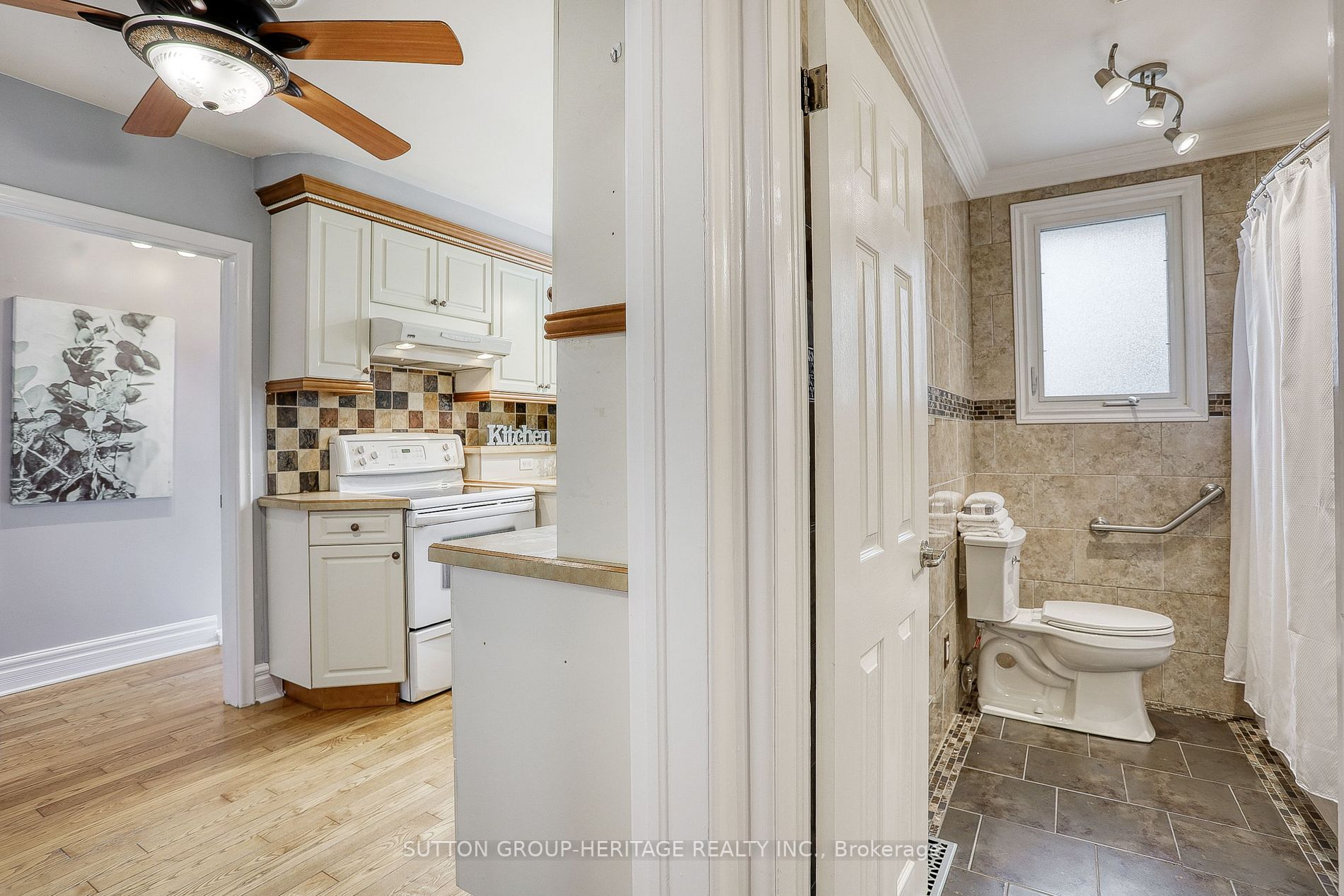 216 Warden Wilson Ave