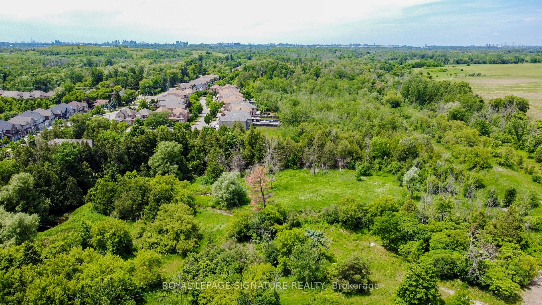 250 Finch Avenue, #27