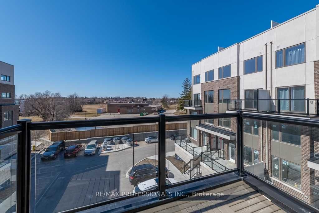 1460 Whites Rd, #324
