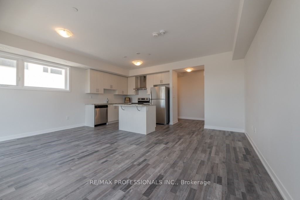 1460 Whites Rd, #324