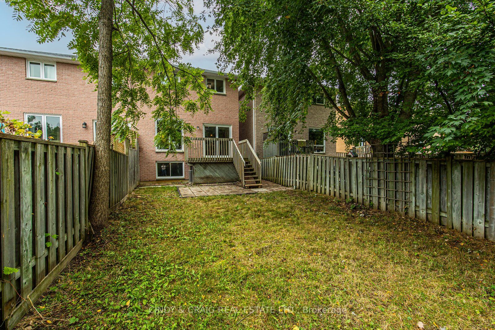 37 Short Cres