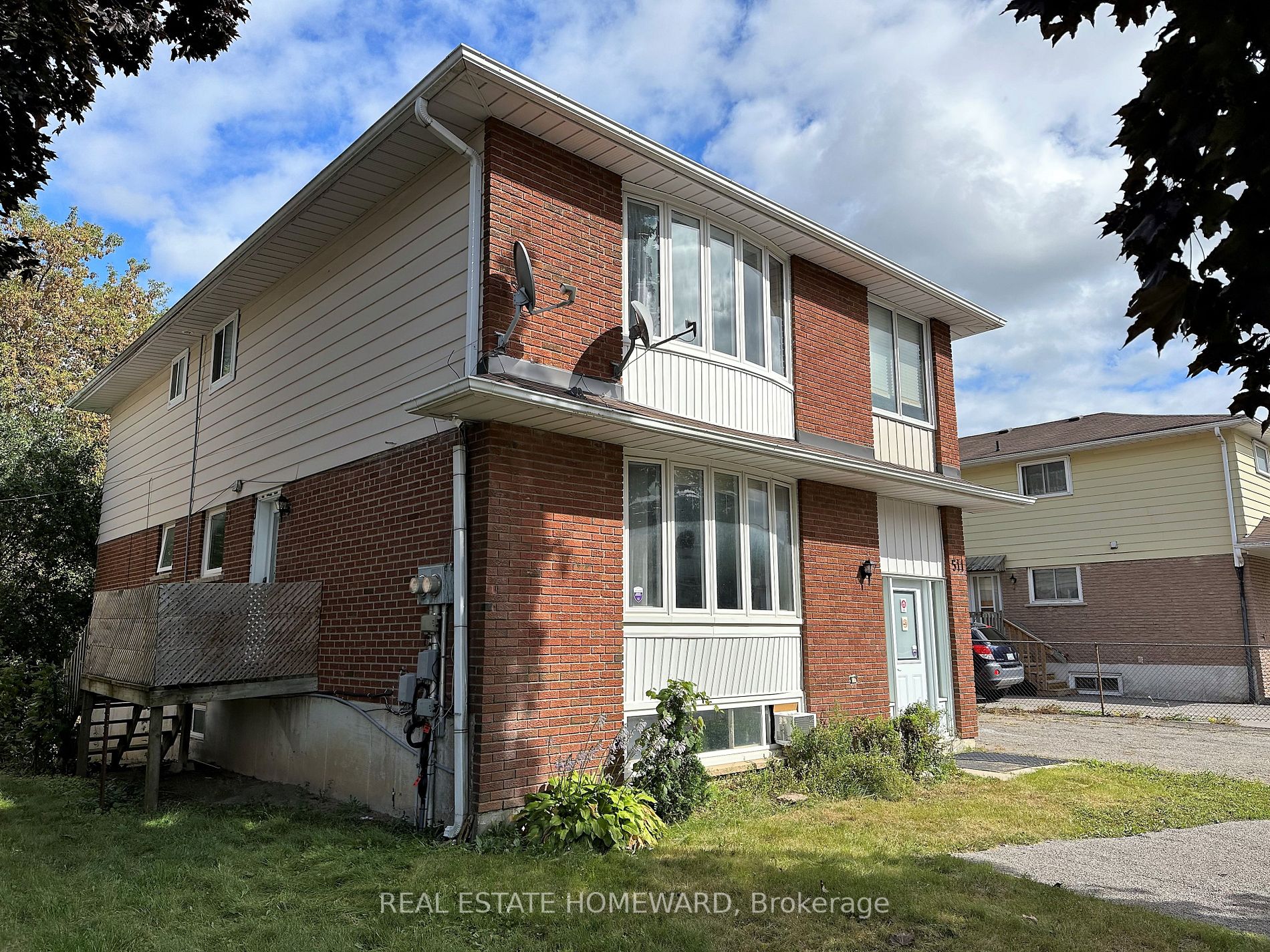 511 Harris Crt, #Main