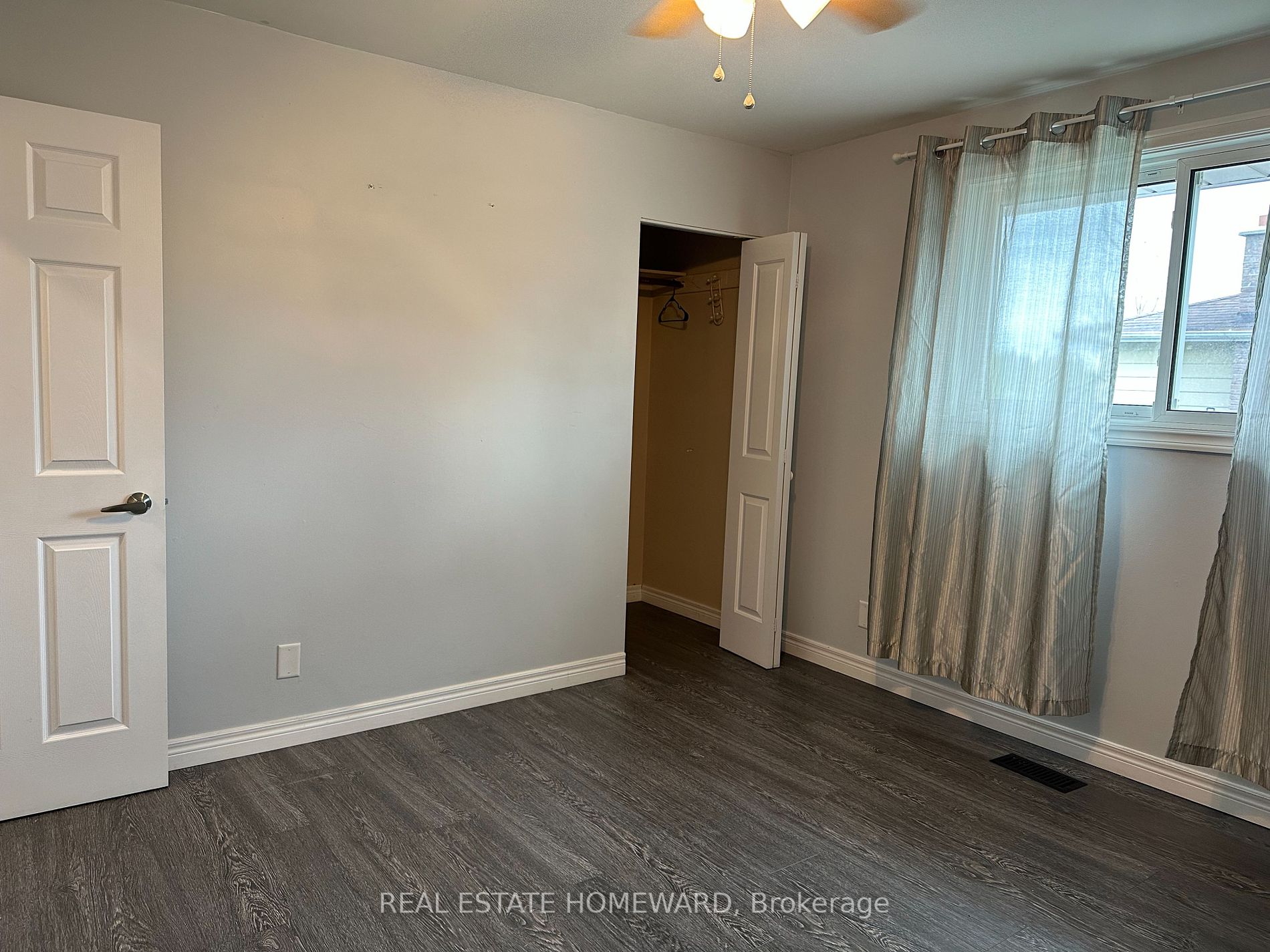 511 Harris Court, #upper