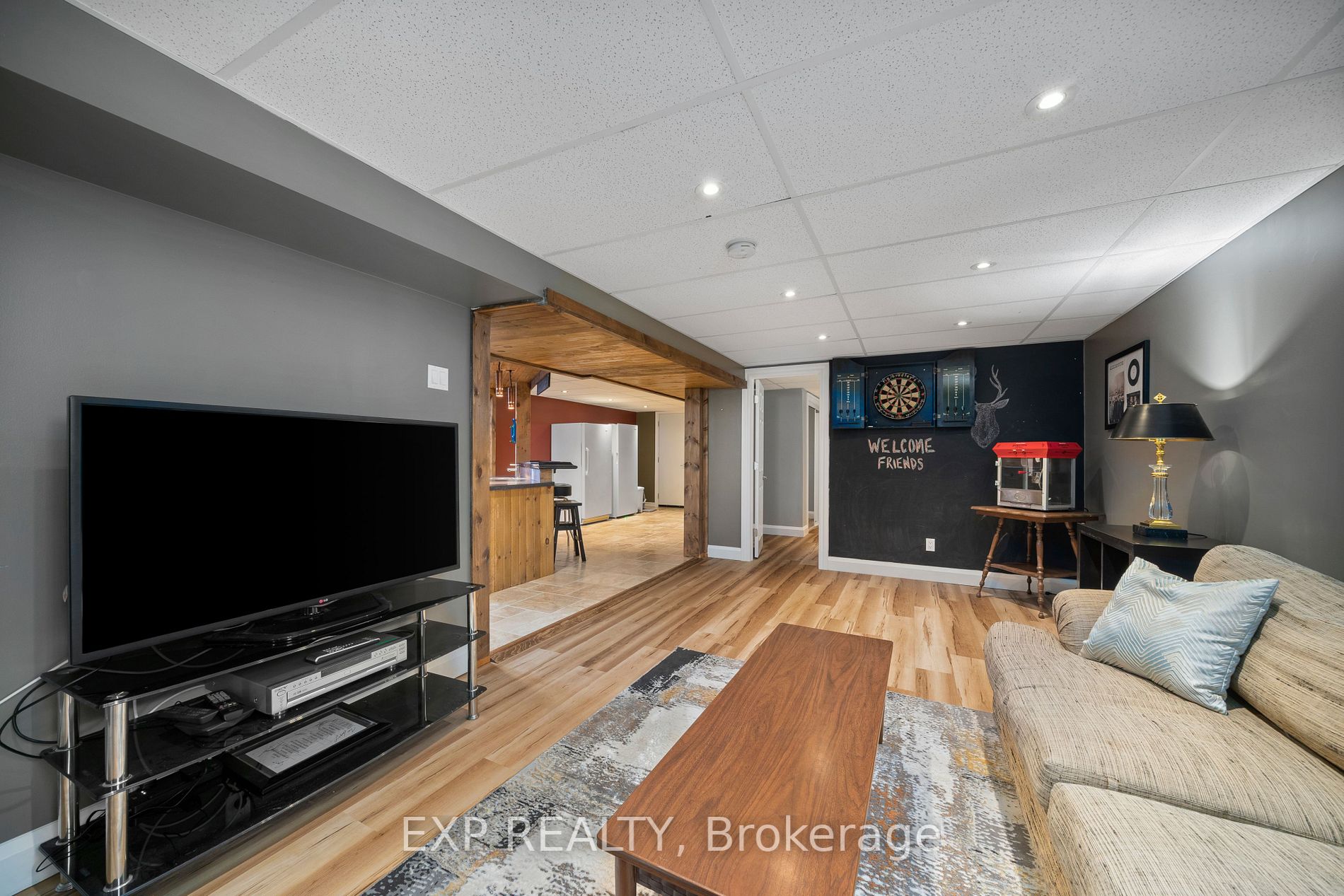 1158 Wakefield Crescent