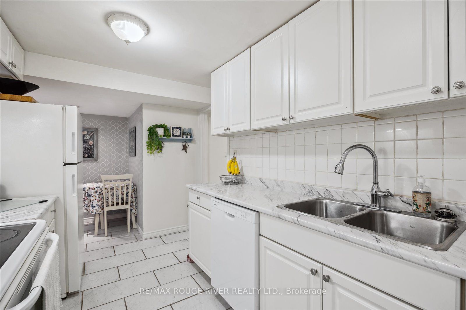 57 Lady May Dr