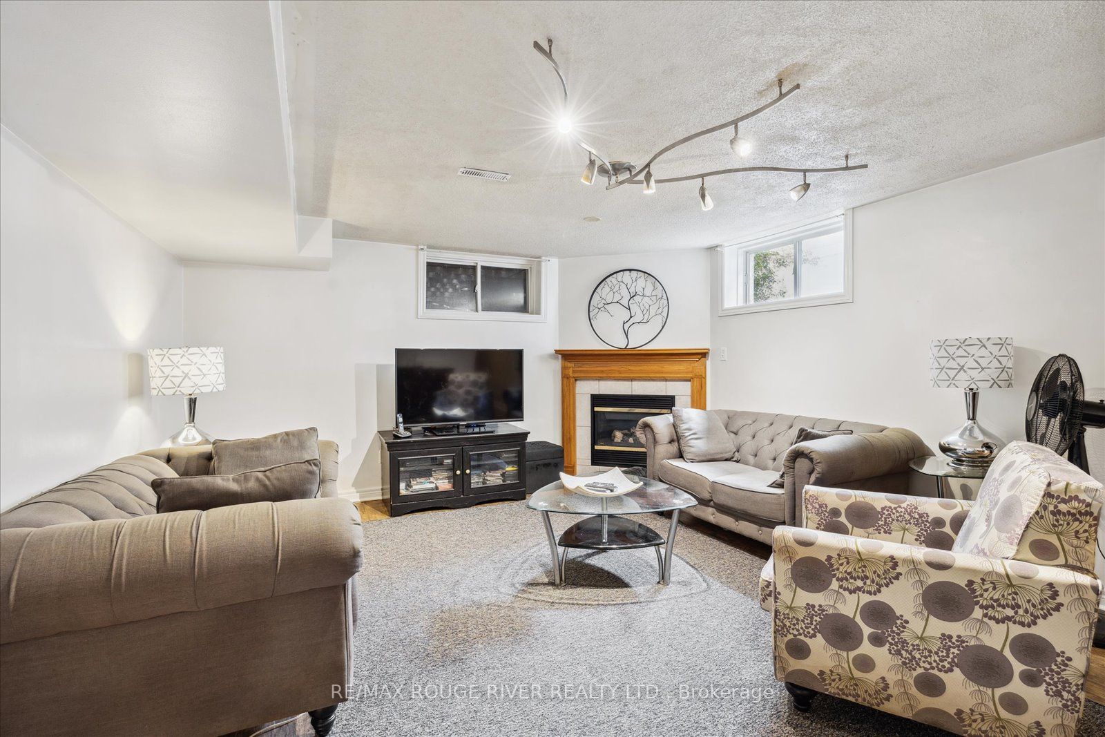 57 Lady May Dr