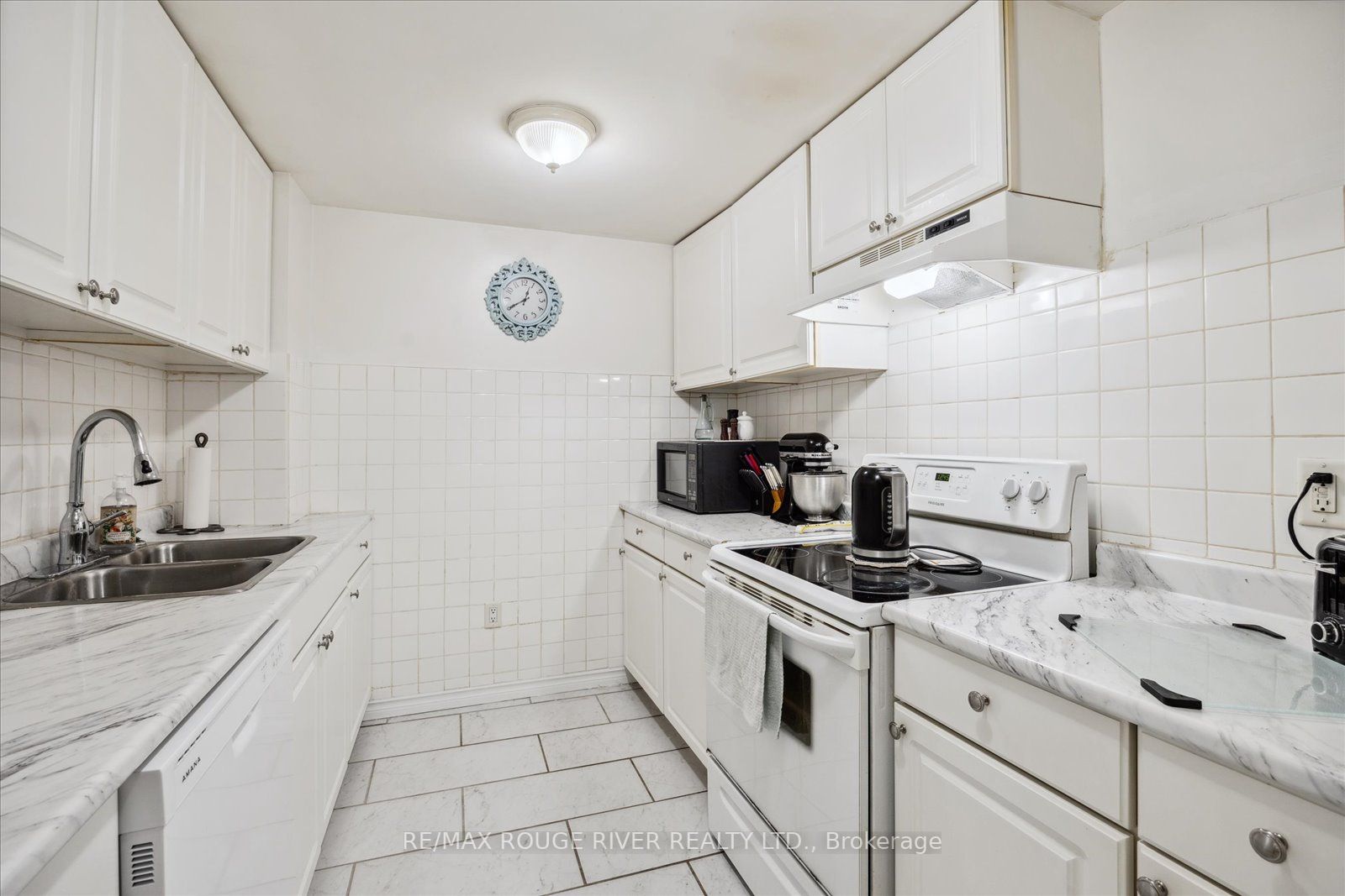 57 Lady May Dr
