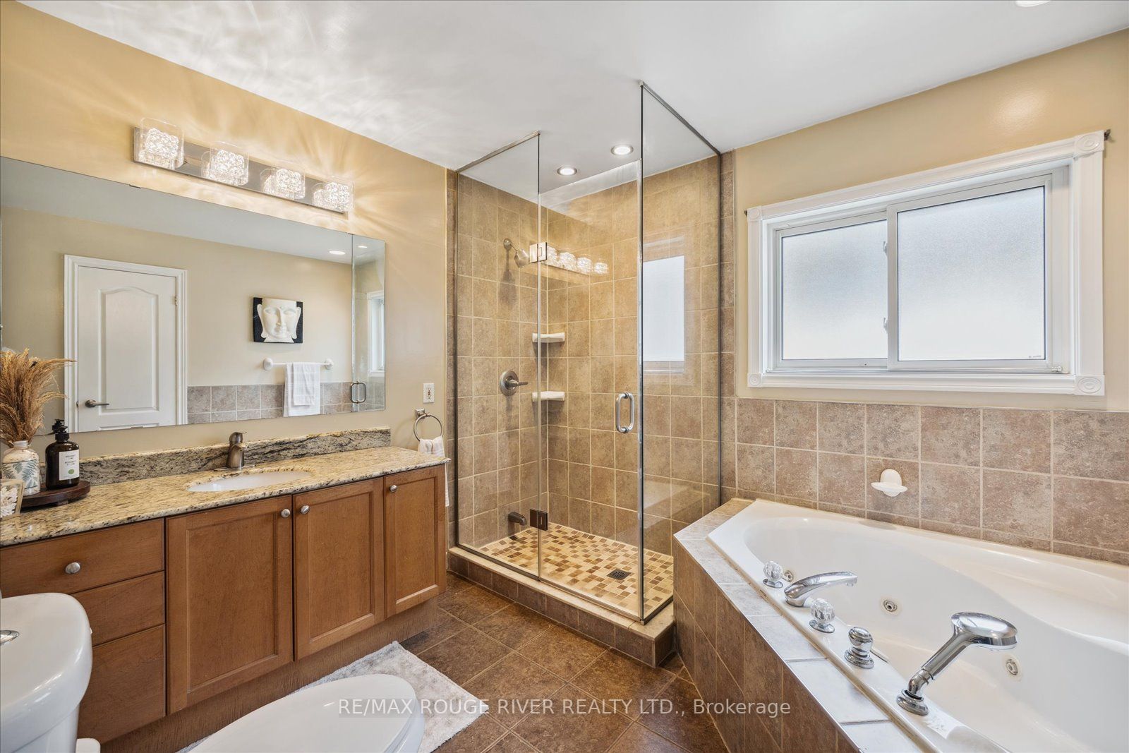 57 Lady May Dr