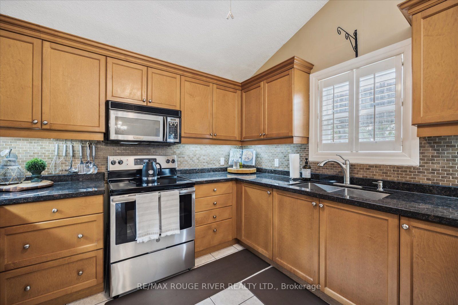 57 Lady May Dr