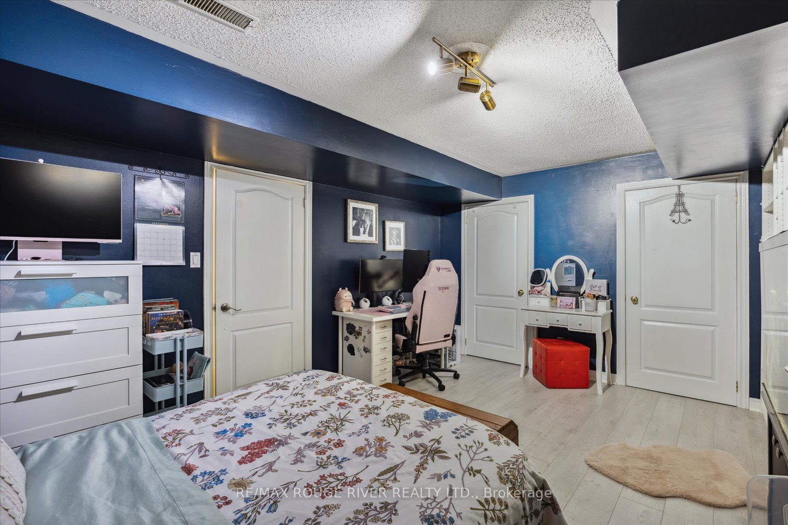 57 Lady May Dr