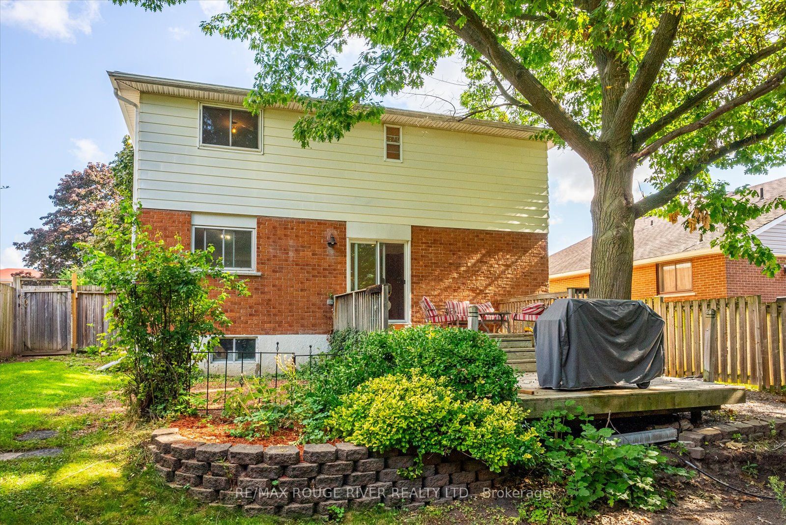 35 Hetherington Dr