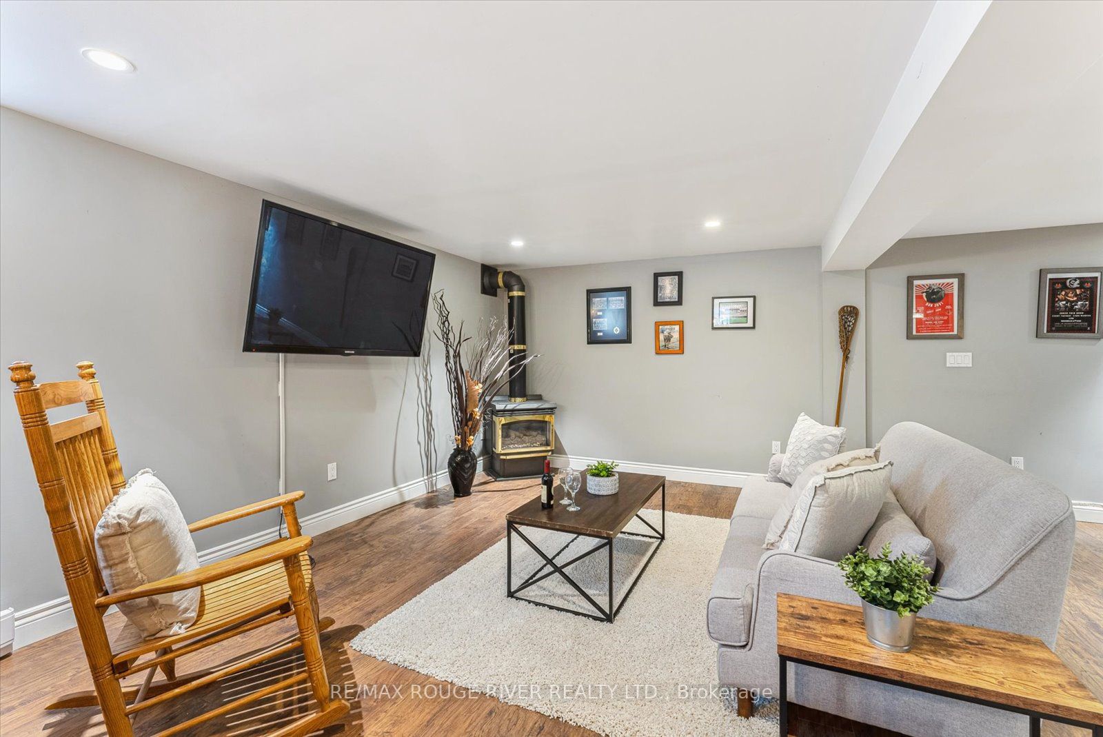 35 Hetherington Dr
