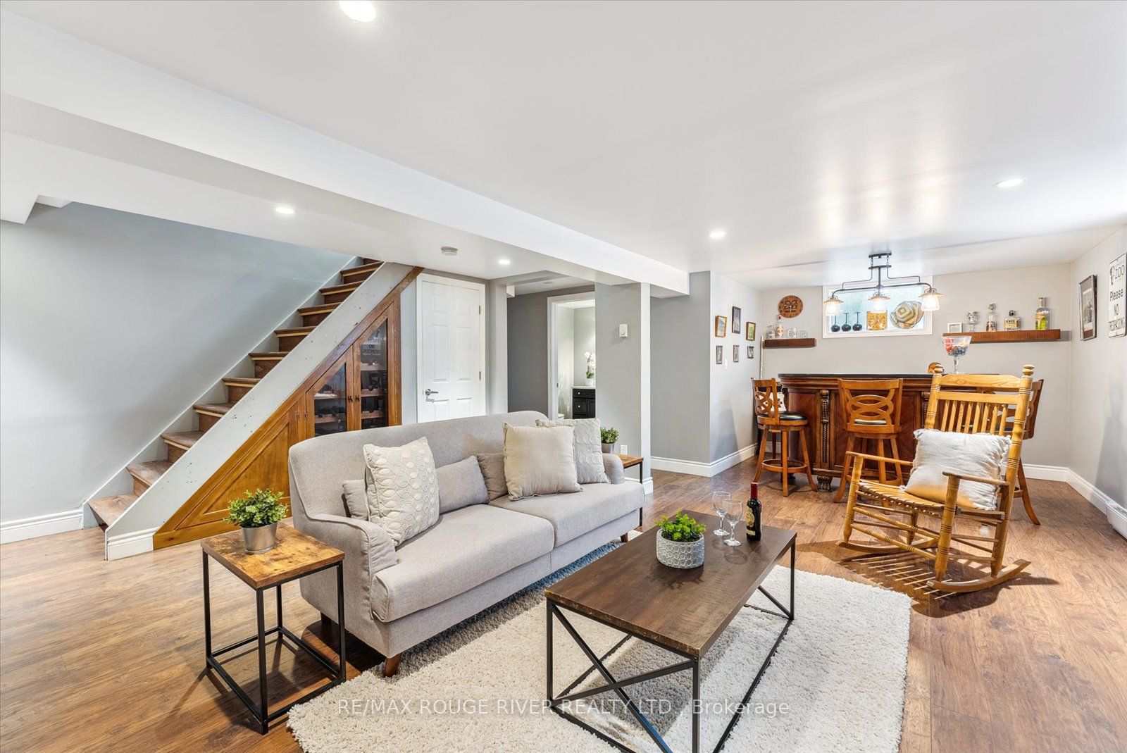 35 Hetherington Dr