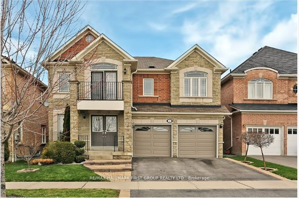 4 Carberry Cres, Ajax