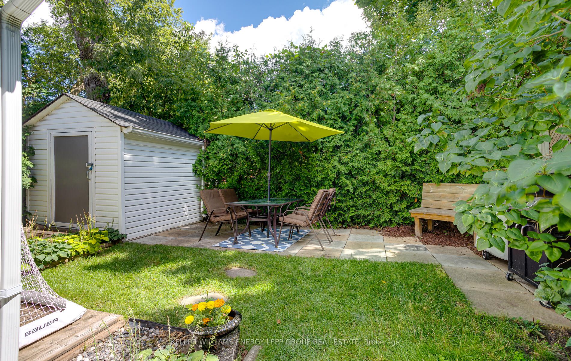 317 Oshawa Boulevard S