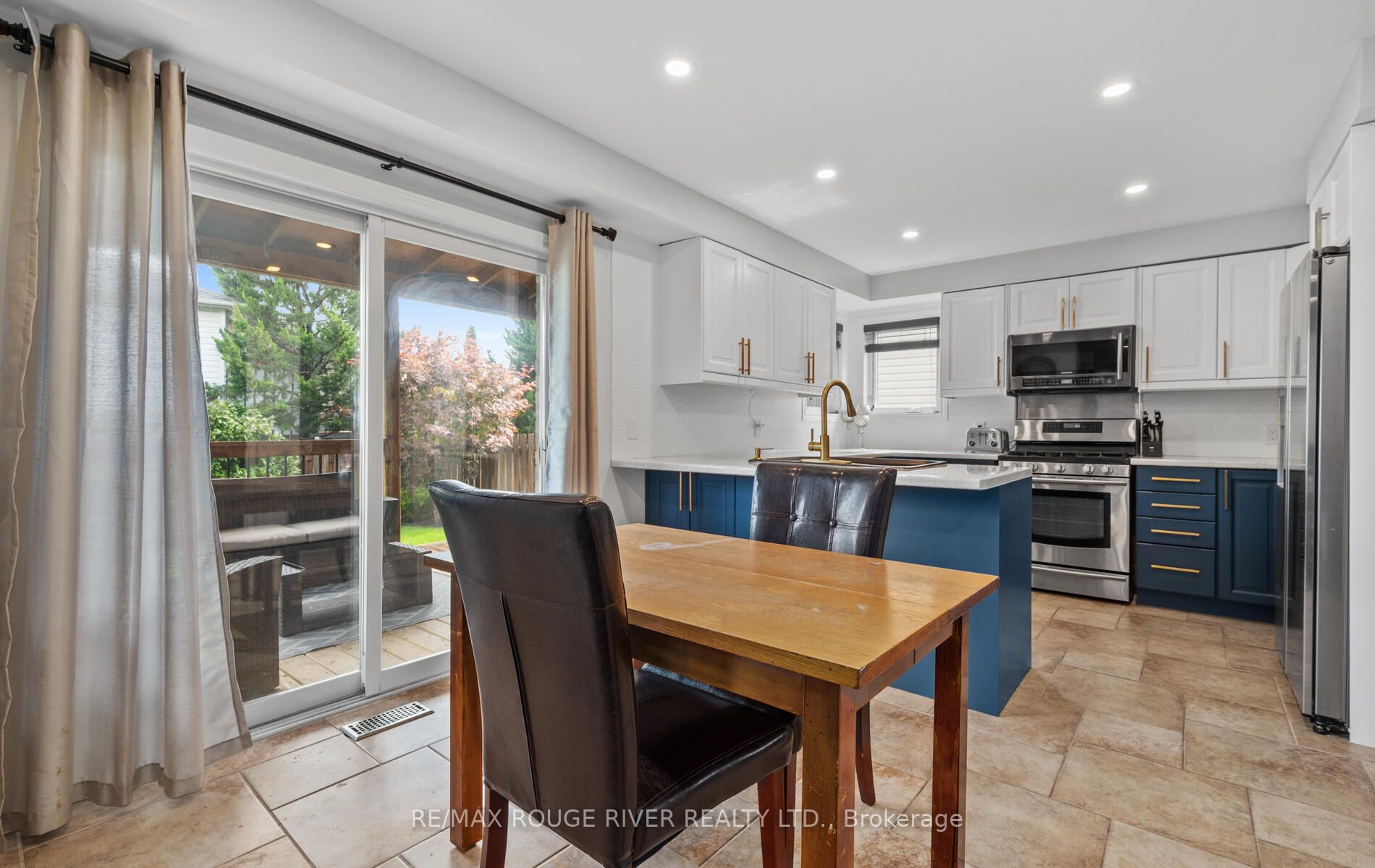 441 Sunview Lane