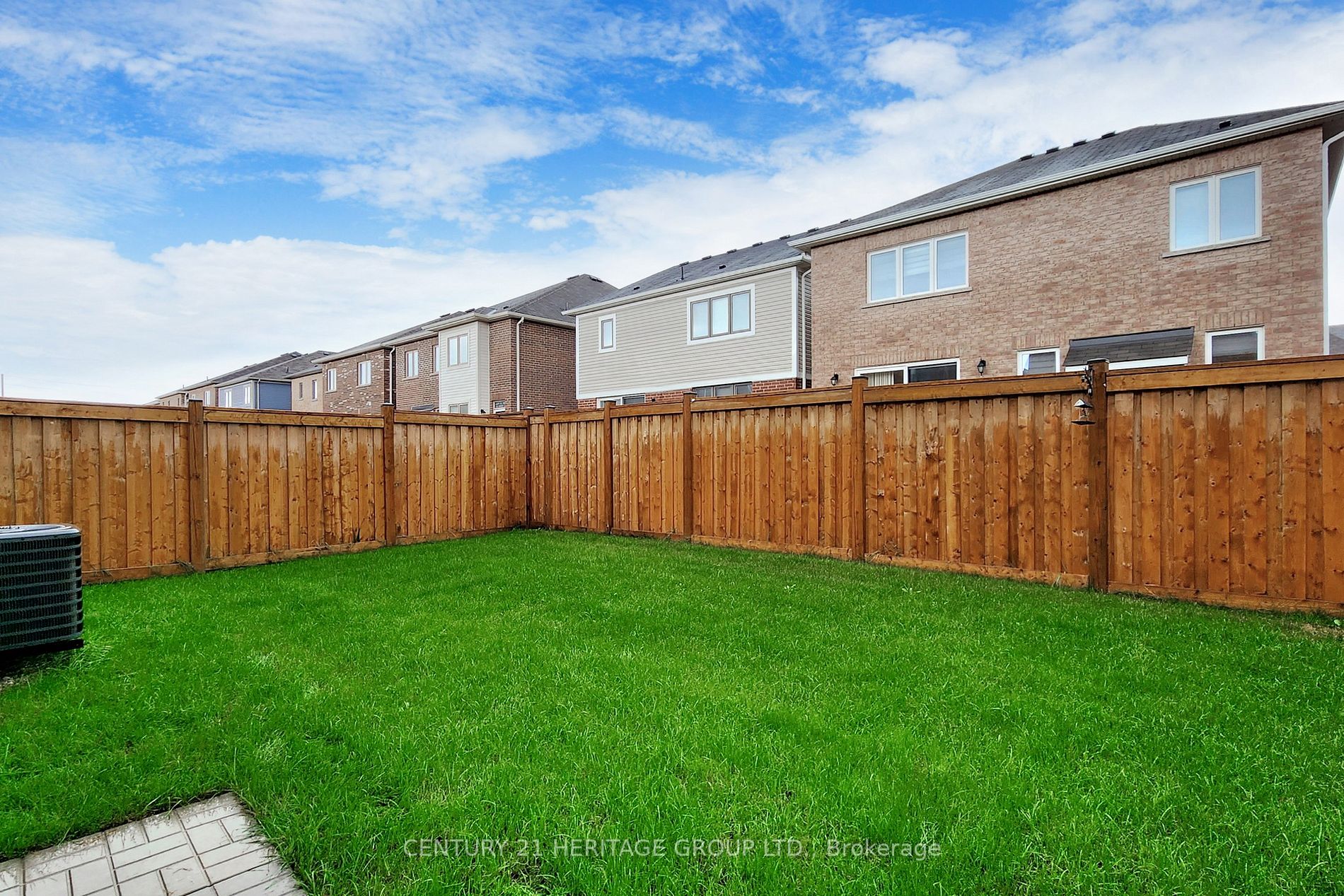 12 Kilmarnock Cres