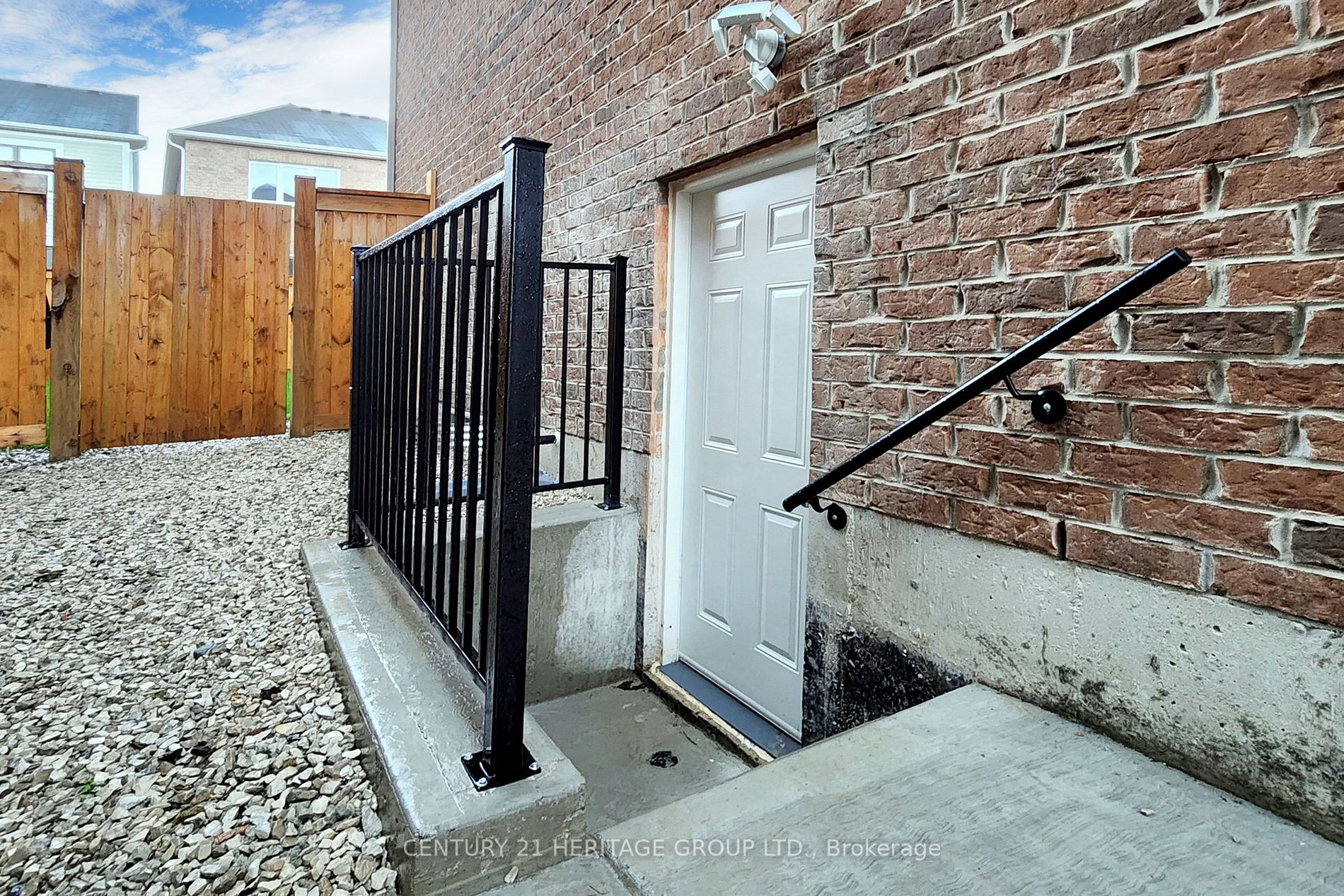 12 Kilmarnock Cres