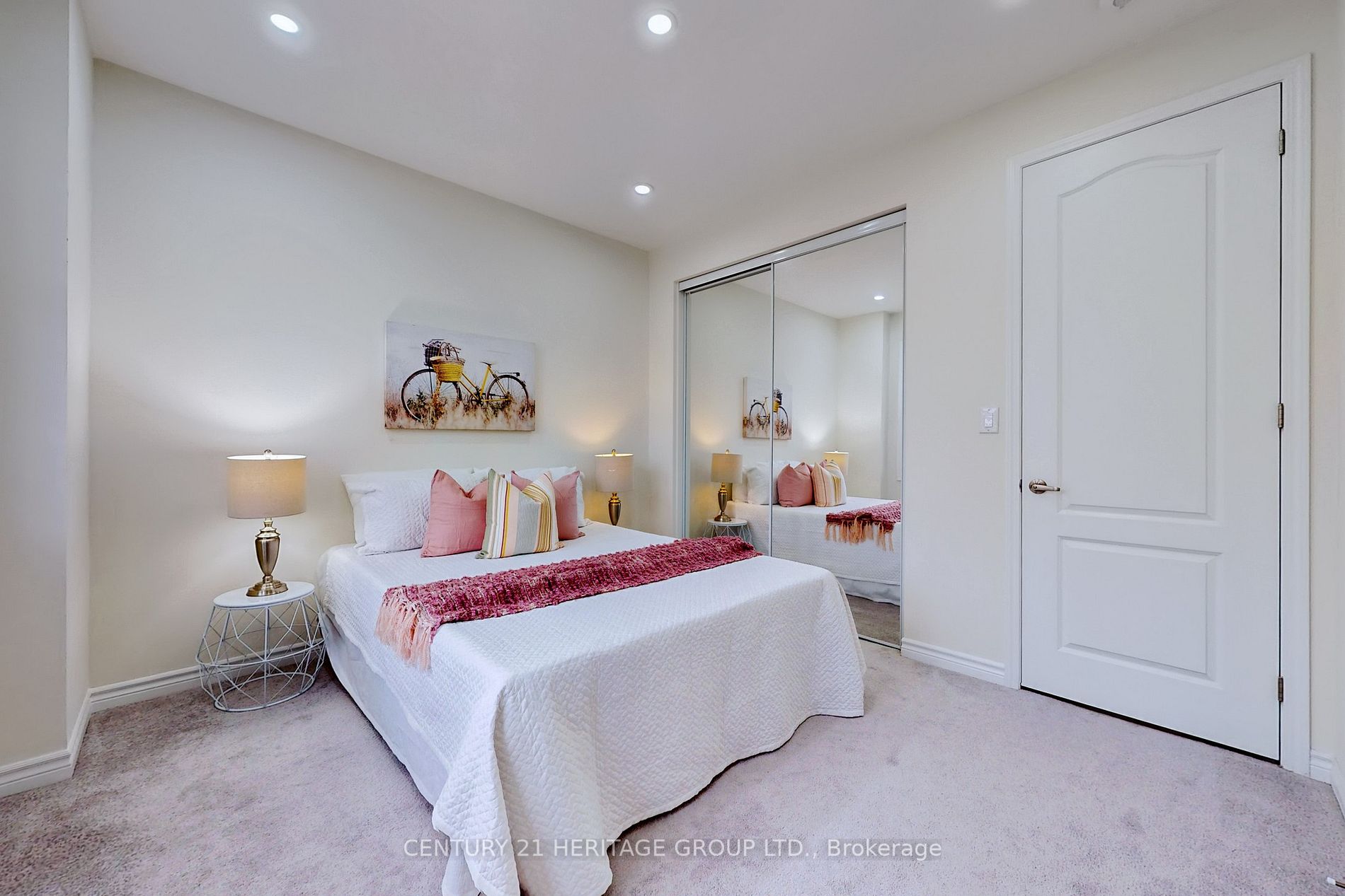 12 Kilmarnock Cres