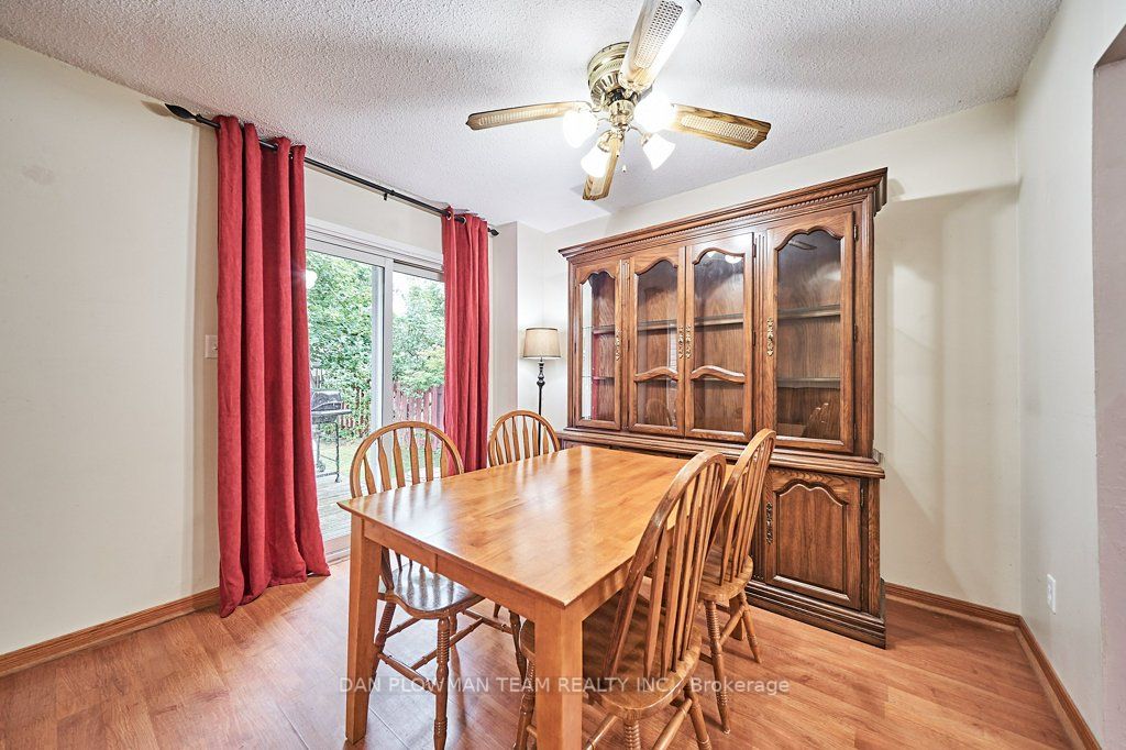 618 Bon Echo Drive