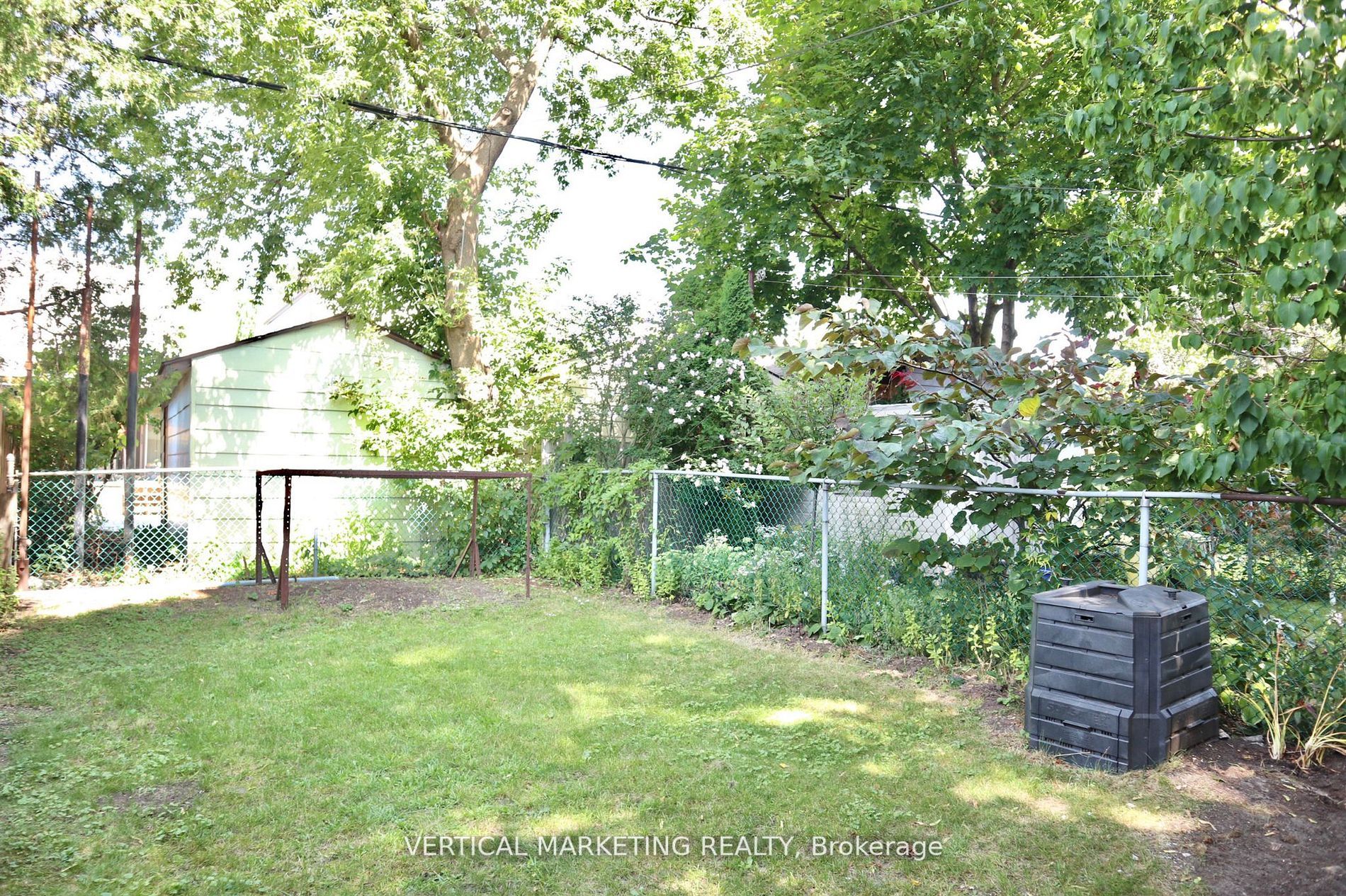 530 Glebeholme Boulevard