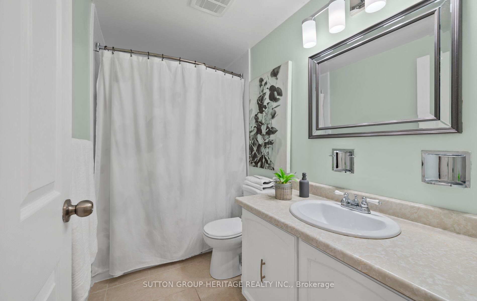 16 Tompkins Lane, #29