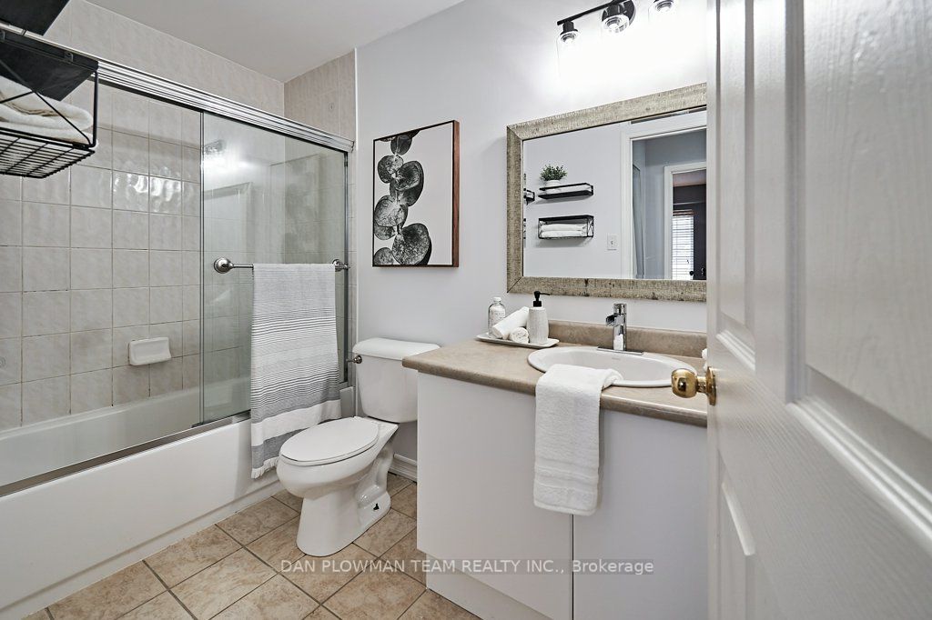 98 Aspen Springs Dr, #305