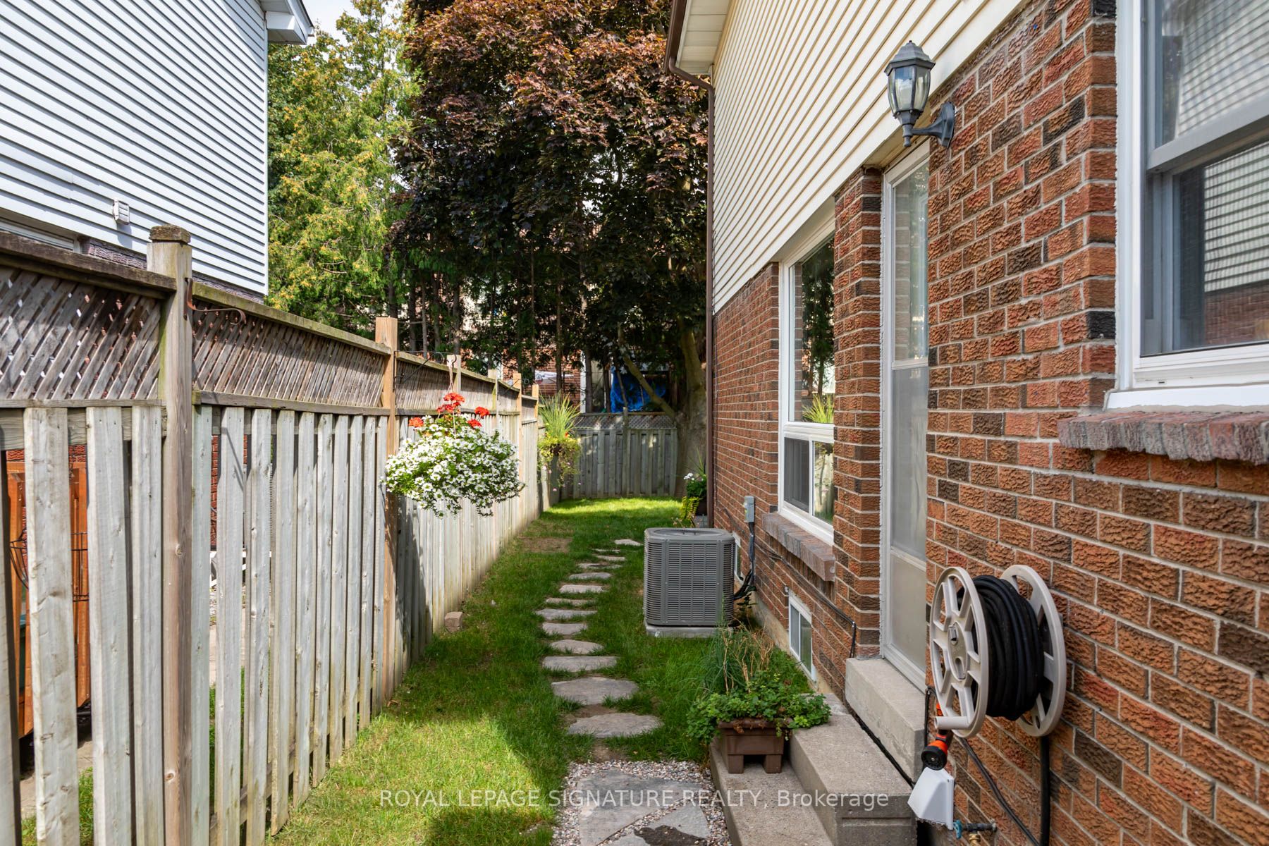 172 Ormond Dr