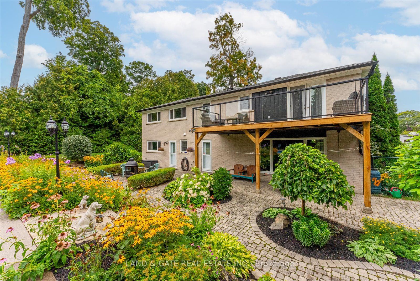 109 Gardenia Court