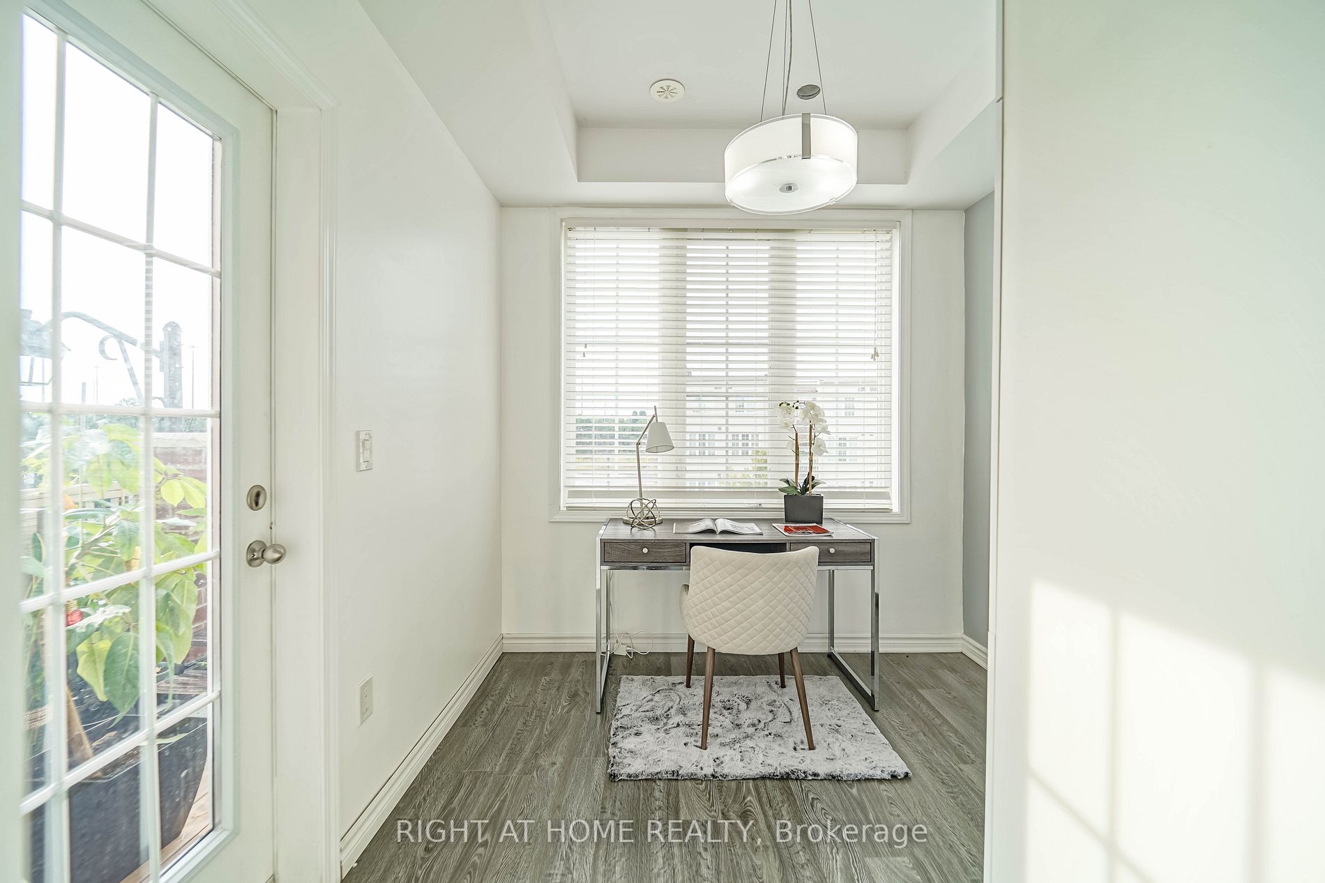 11 Island Road, #50