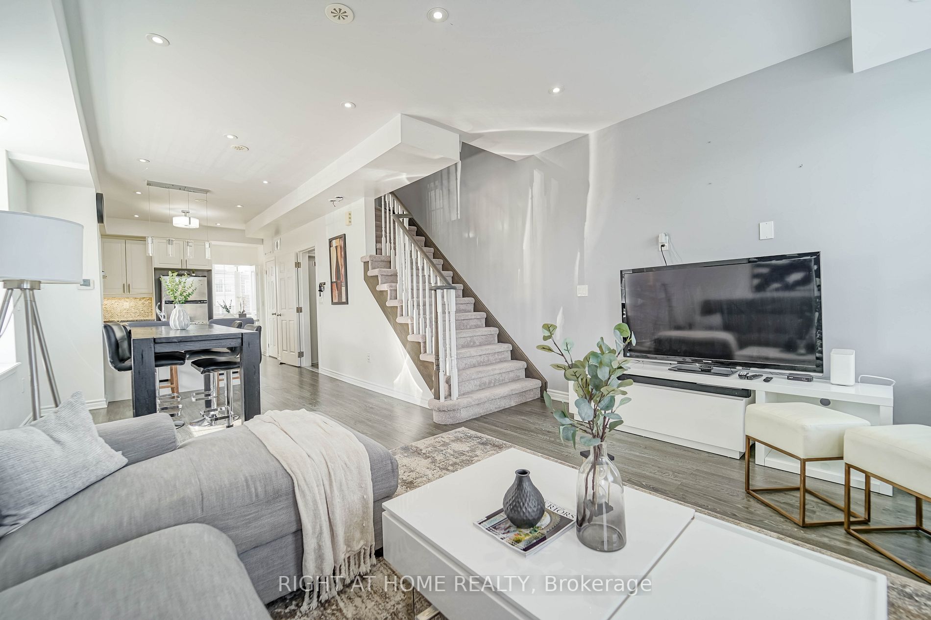 11 Island Road, #50