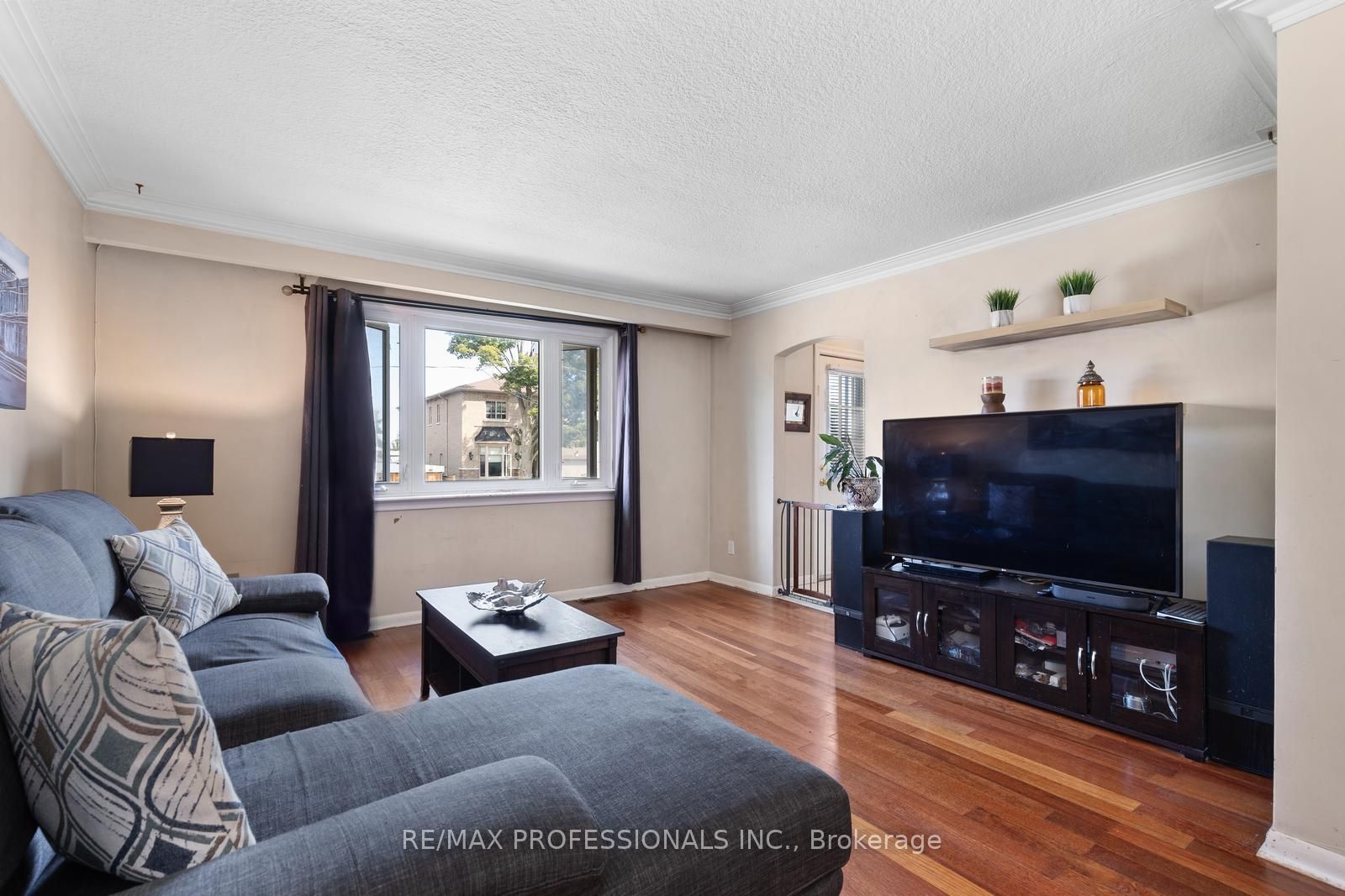 104 Commonwealth Ave