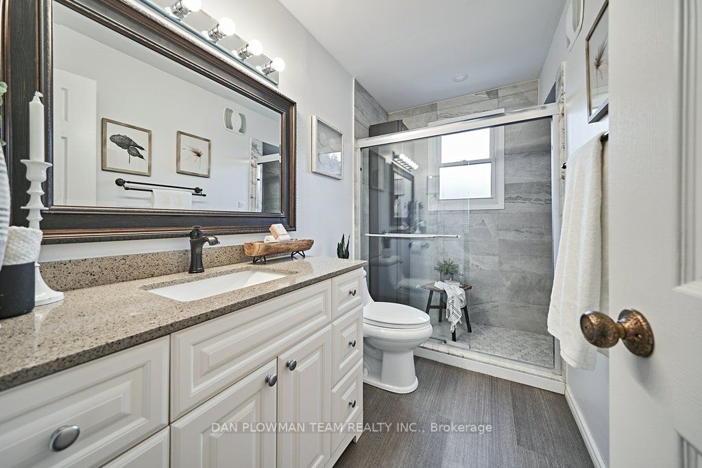 46 Canadian Oaks Dr