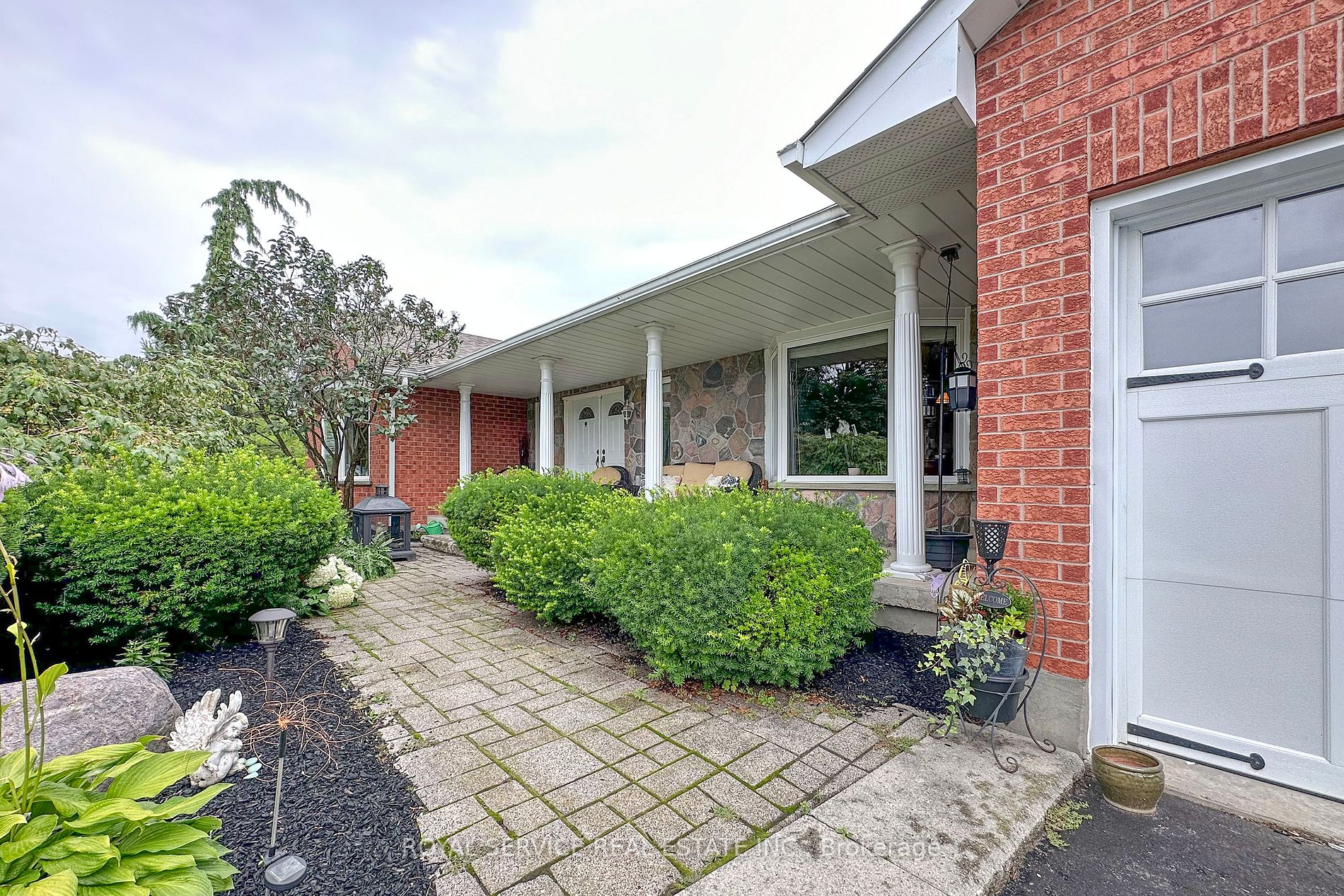 20 Hockaday Crt