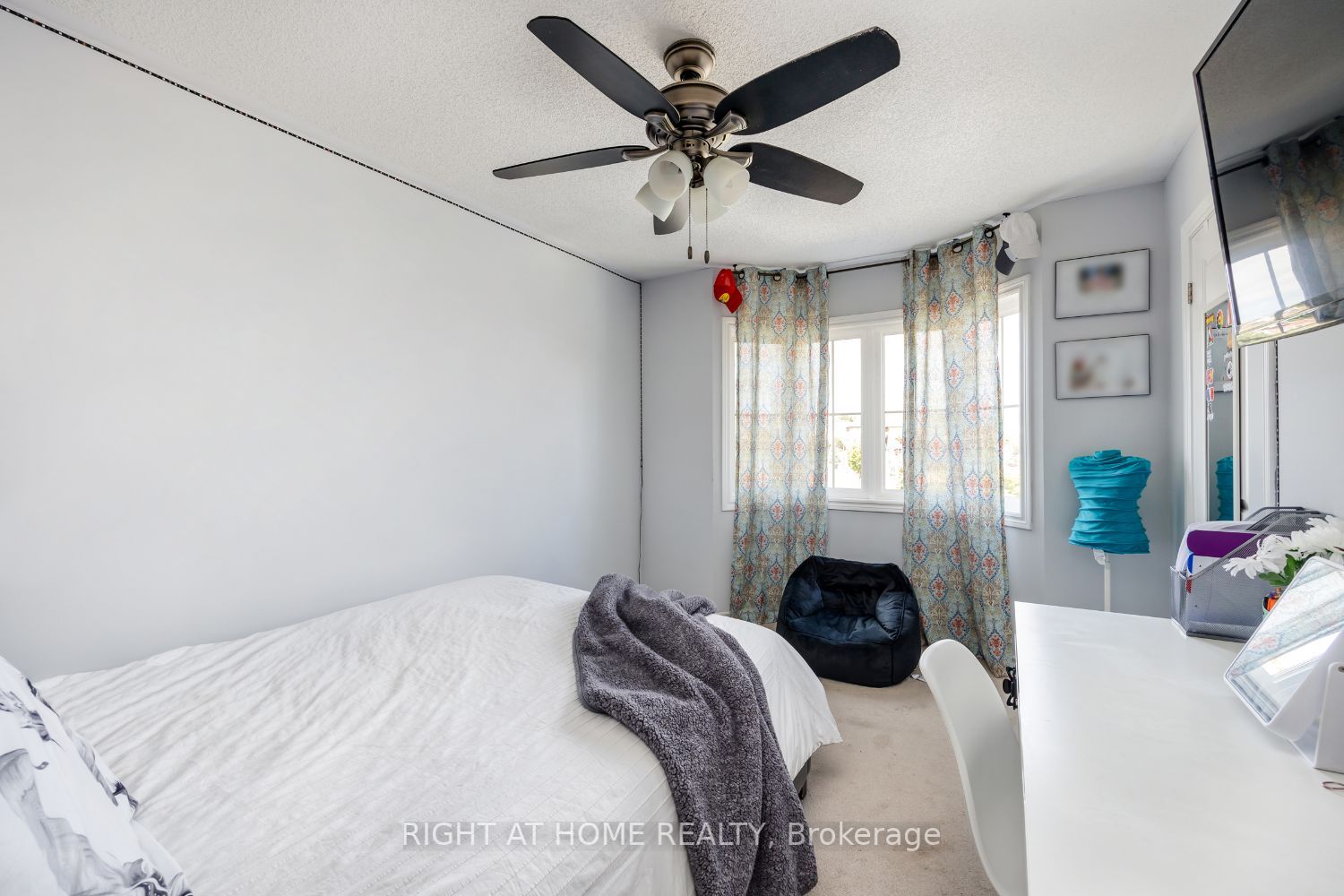 83 Harvey Jones Ave