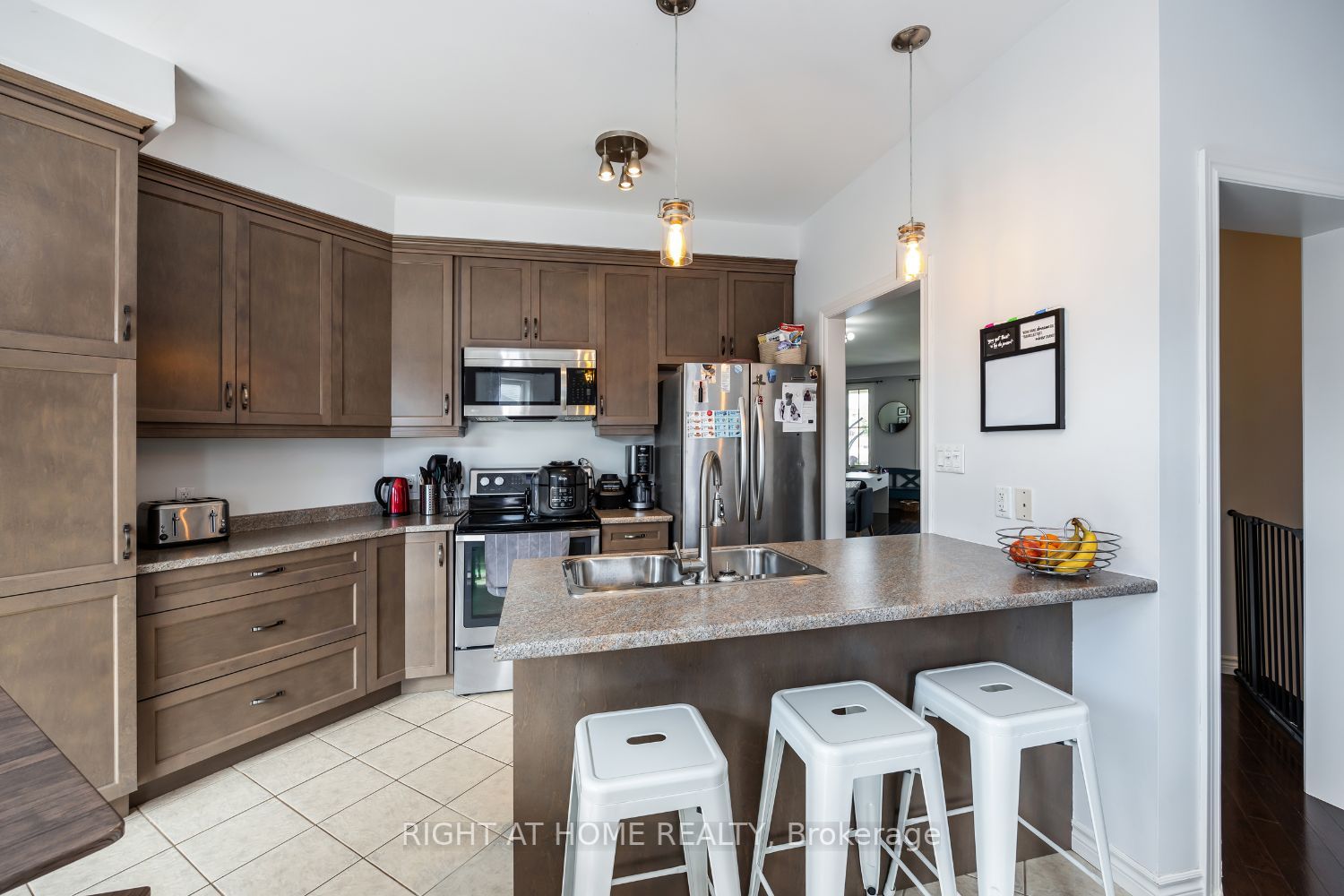 83 Harvey Jones Ave