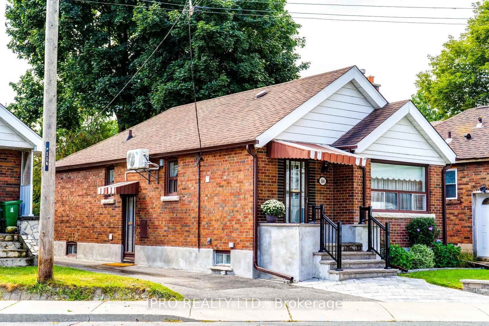 504 Donlands Ave